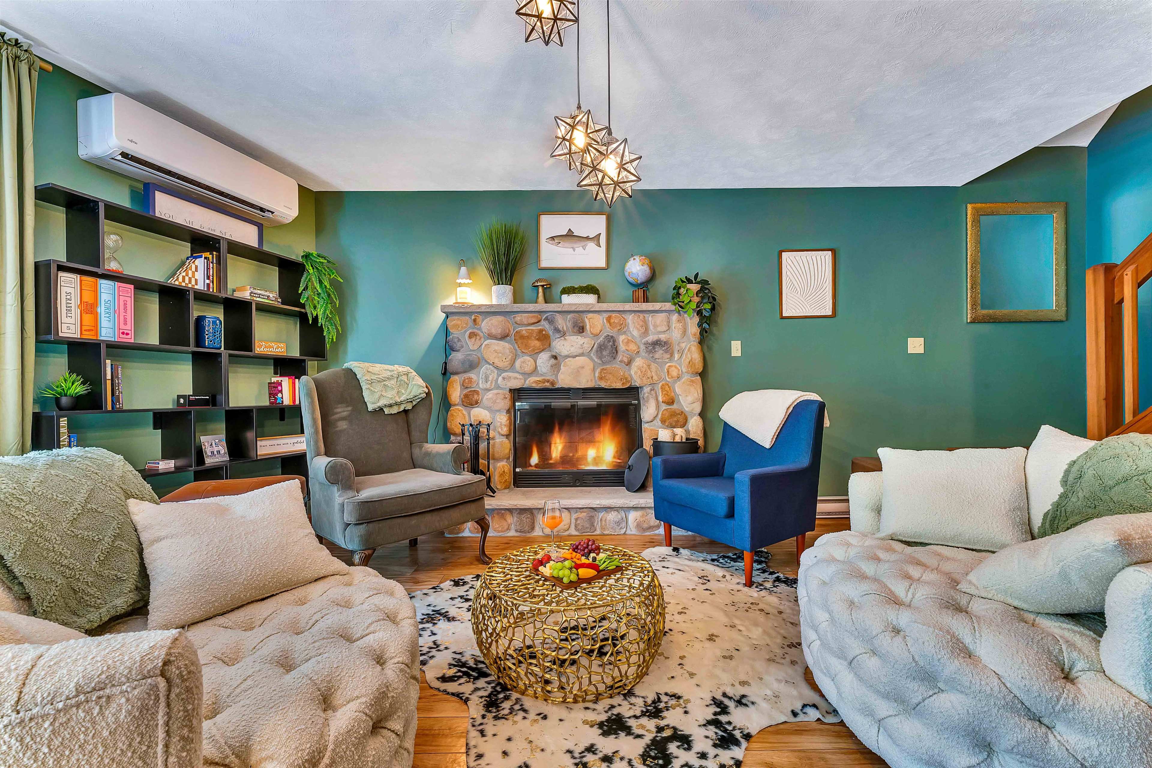 Stylish Cabin Retreat | Firepit & Walk to Lake Image in Coolbaugh Township, Pocono Lake, PA