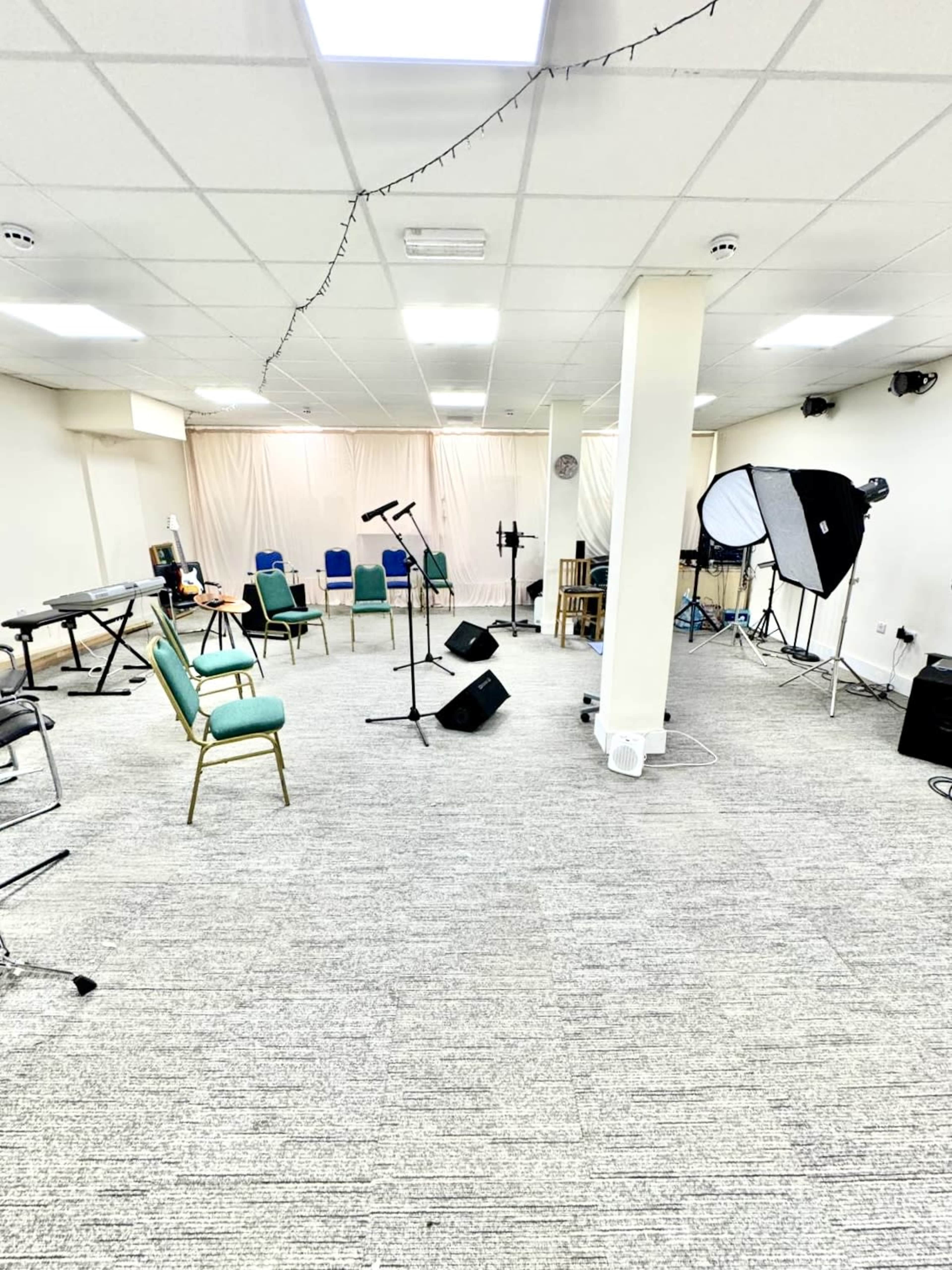 GMMS - Multi-Media Studio for Photography Videography Rehearsal Space with All Instruments, Sound Sytem and Microphones Fitted and Event Space Image in Forest Gate, London, ENG