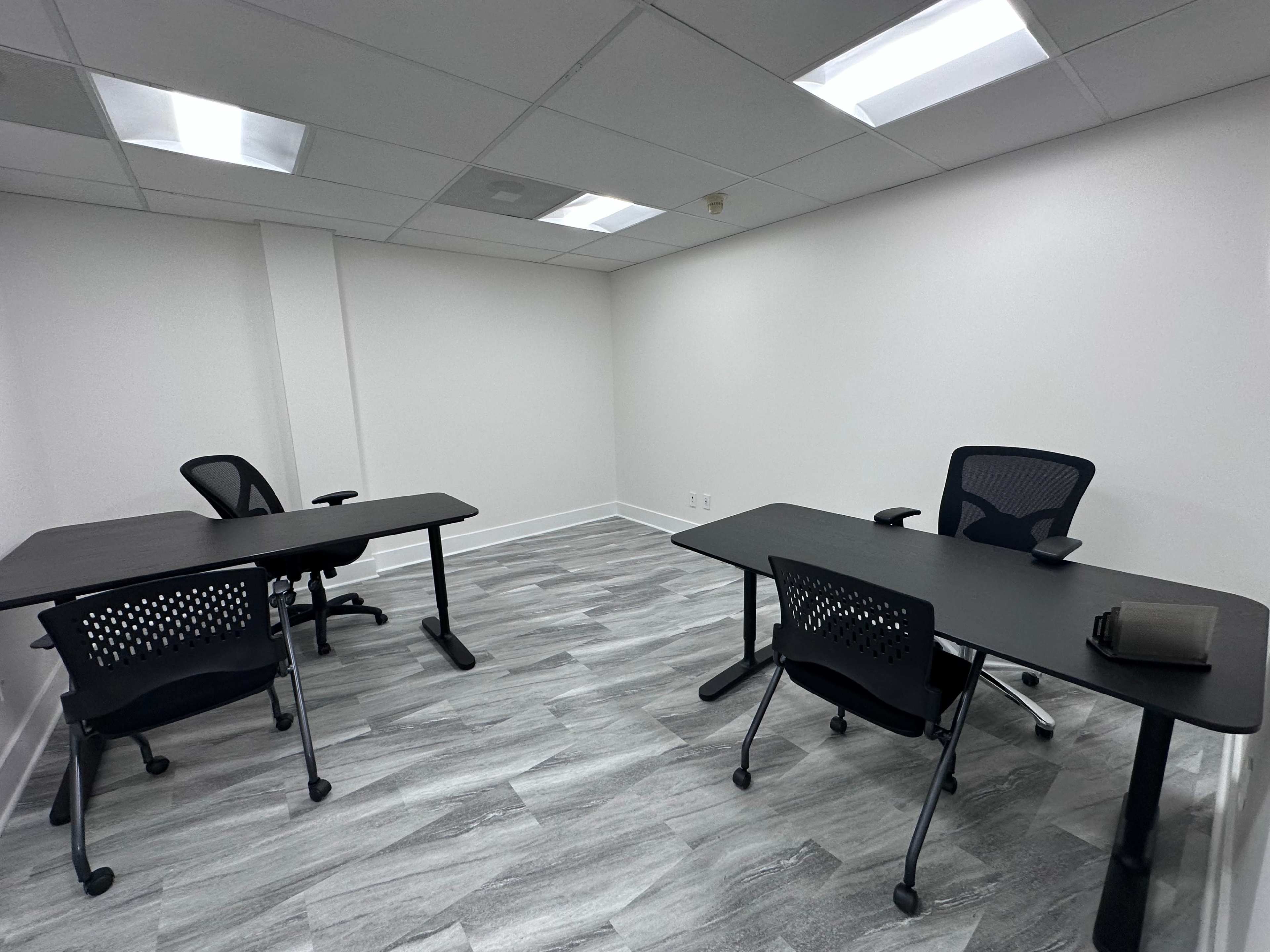 Great office space available within a prime office location Image in Fairfax, Fairfax, VA