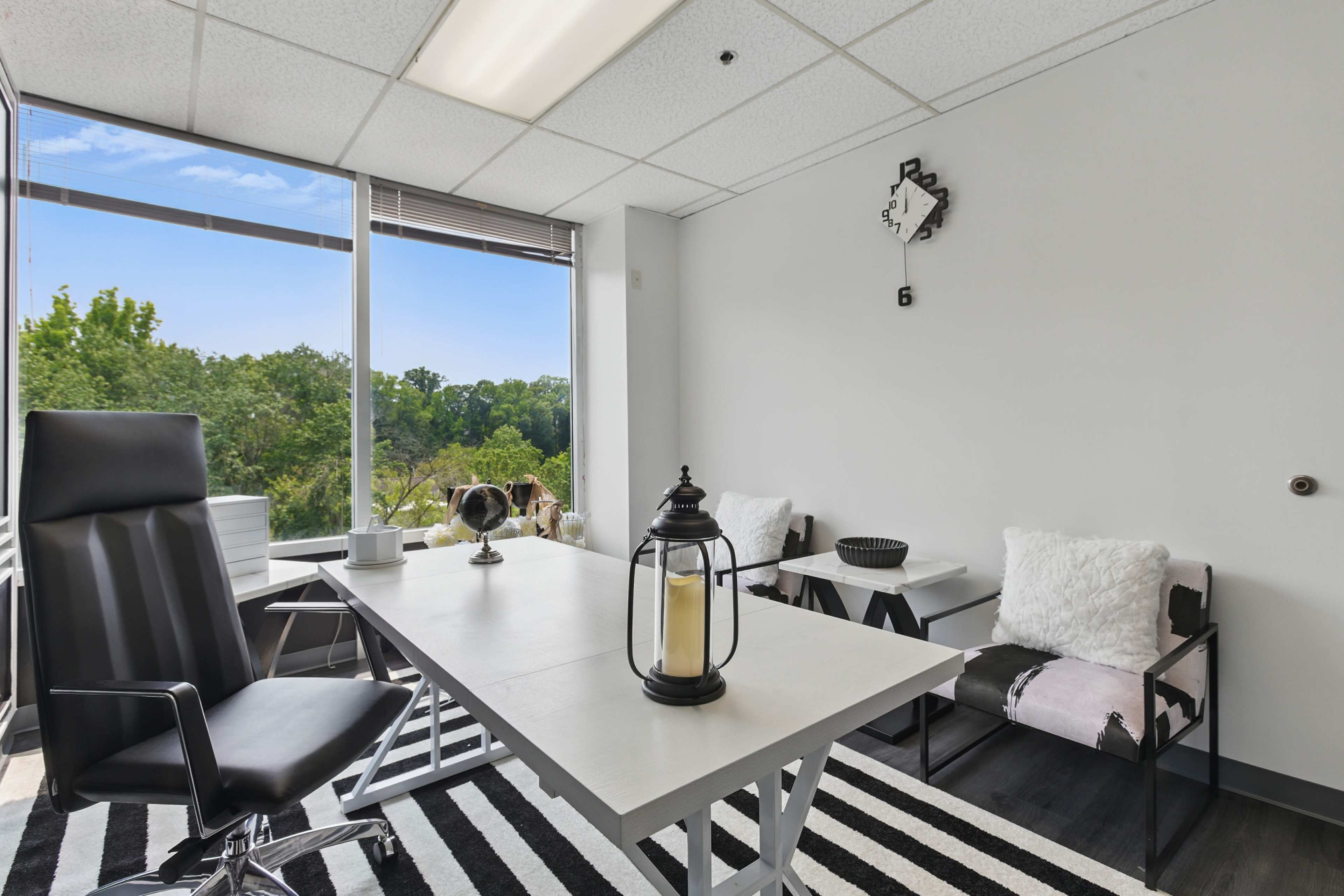 Luxury Admin Flex Office - Riverdale 6811 Image in Riverdale Park, Riverdale, MD