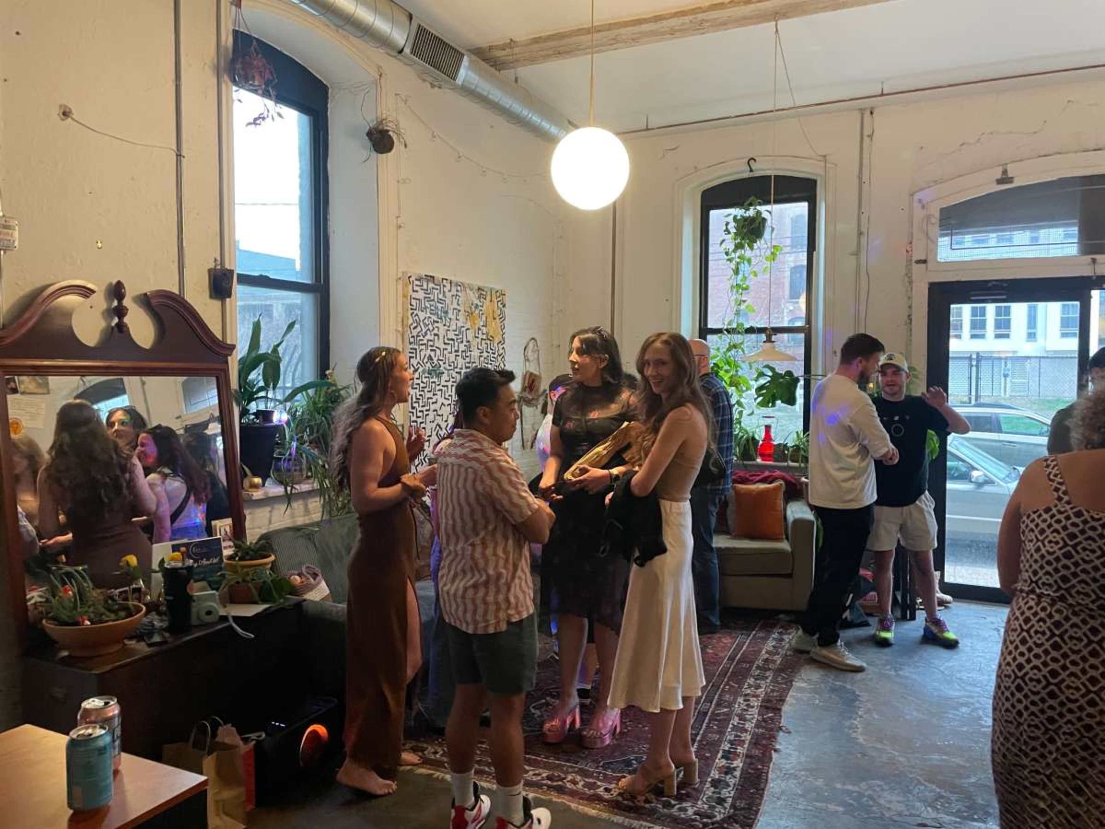 Urban Studio with Soulful Vibes & Room to Gather, Philadelphia, PA ...