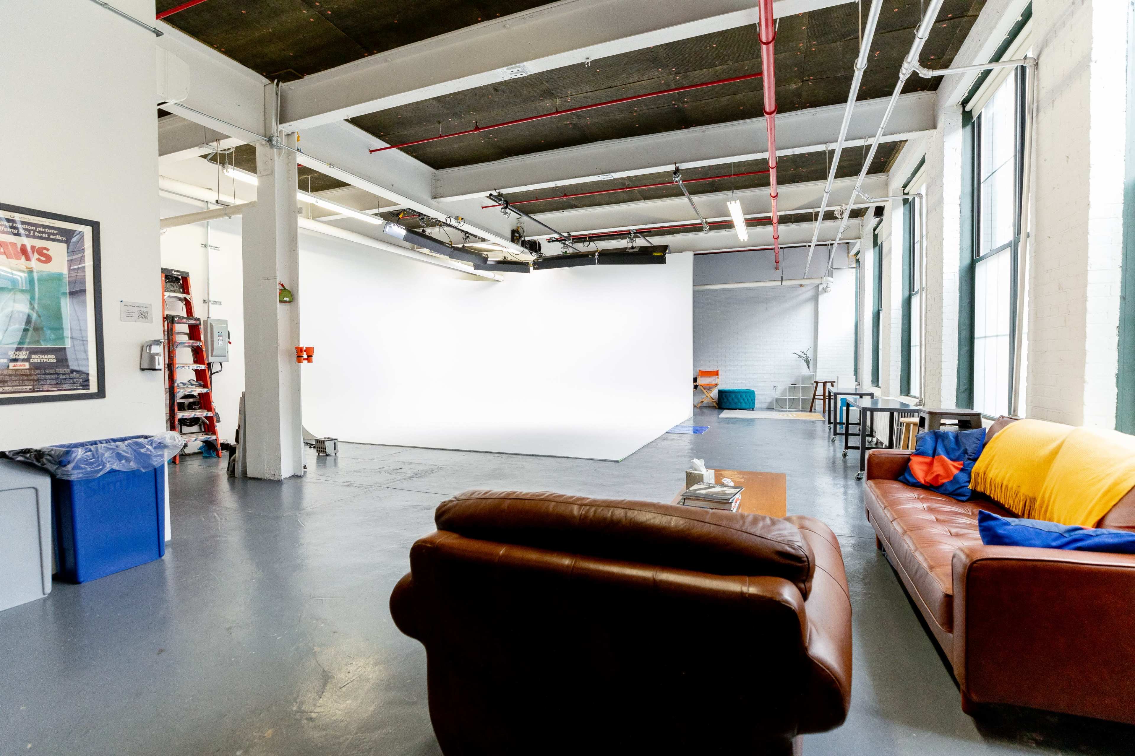 White Cyc Video and Photo Studio Image in Long Island City, Long Island City, NY