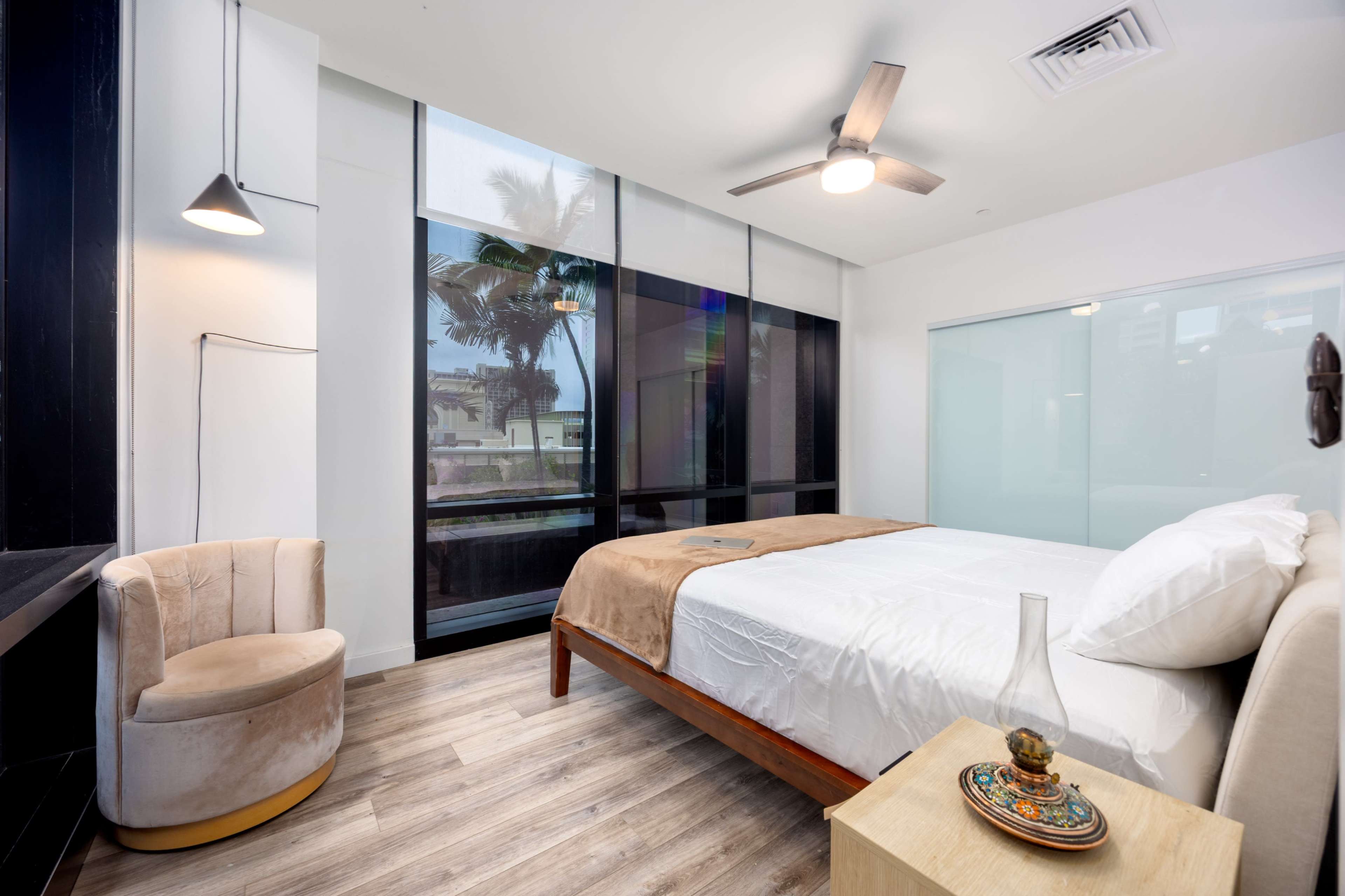 Downtown Penthouse with Luxurious Lanai , Podcast/Photo/Video Studio Image in Downtown, Honolulu, HI