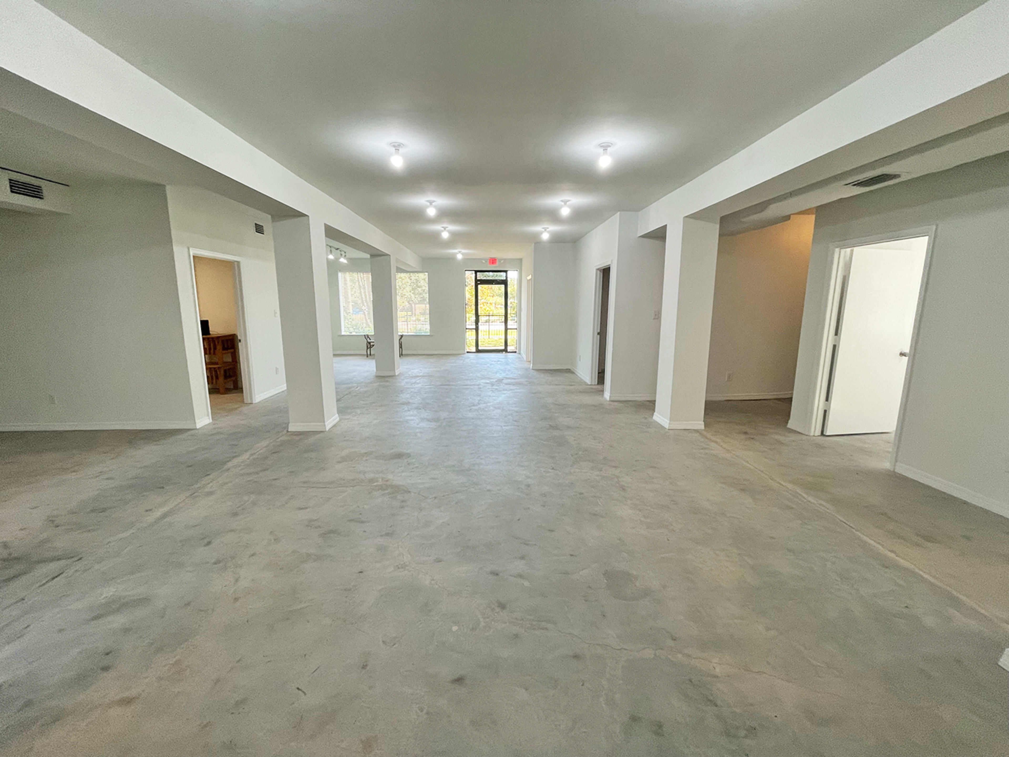 Event Space in downtown Mobile AL - Full buyout Image in Washington Square, Mobile, AL