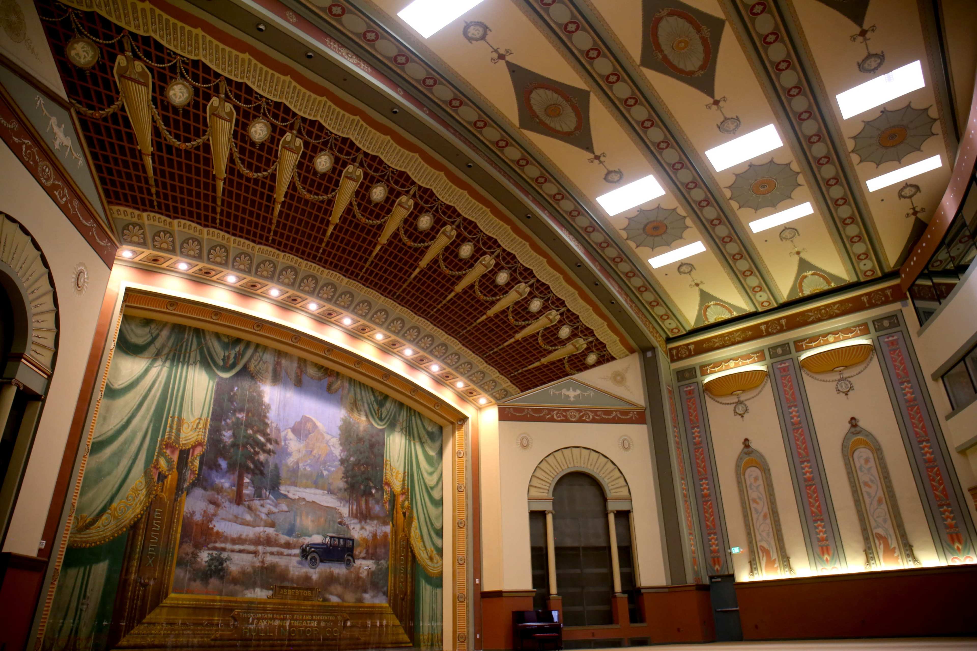 **UNMATCHED WEEKEND AVAILABILITY - MOST 2025-2026 DATES OPEN** Image in Old Pasadena, Pasadena, CA