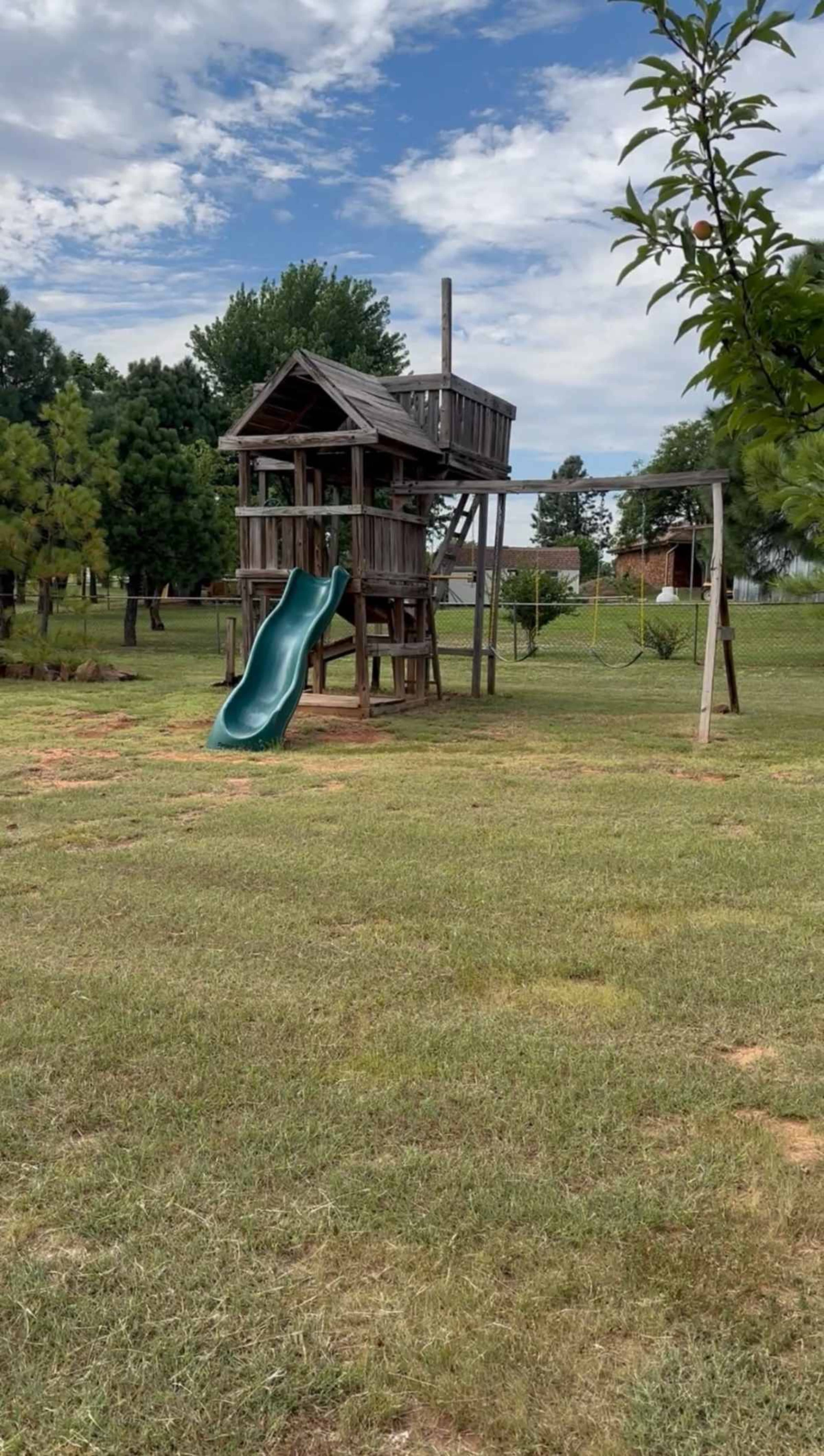 OKC Cabin Getaway • Hot Tub • Games • Near OKC Airport Image in Southwest Oklahoma City, Okc, OK