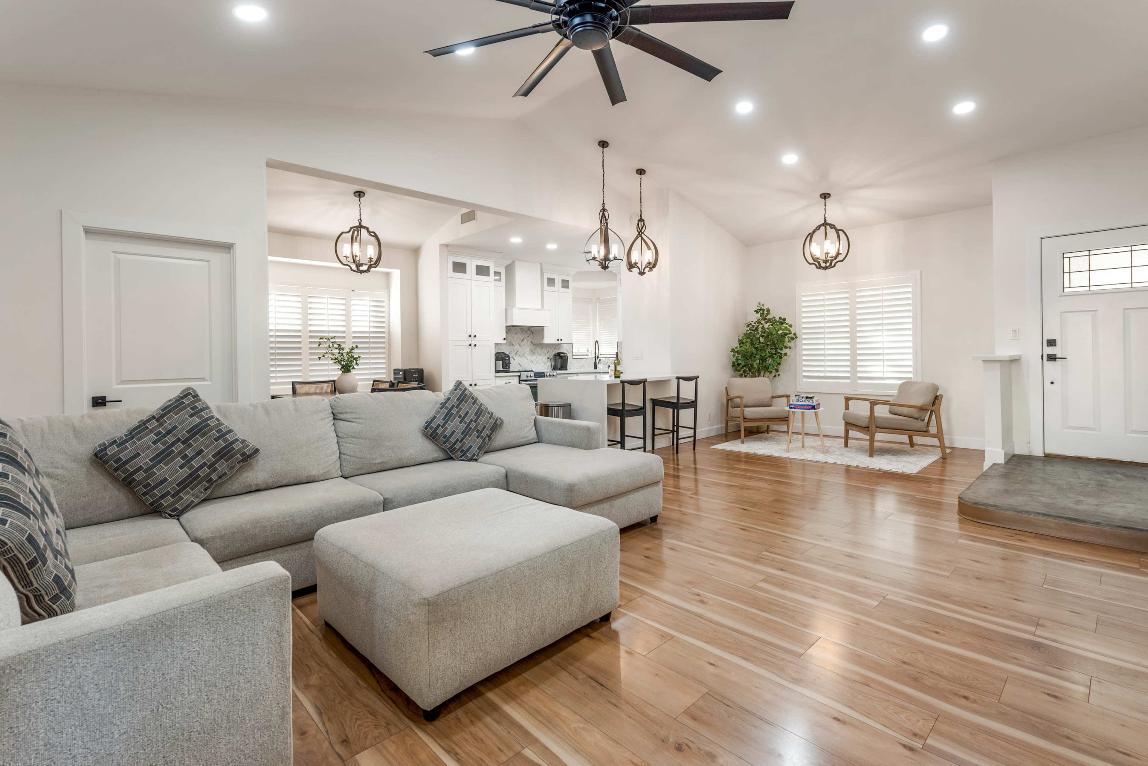 Stylish home in Downtown Gilbert Image in Lowe Estates, gilbert, AZ