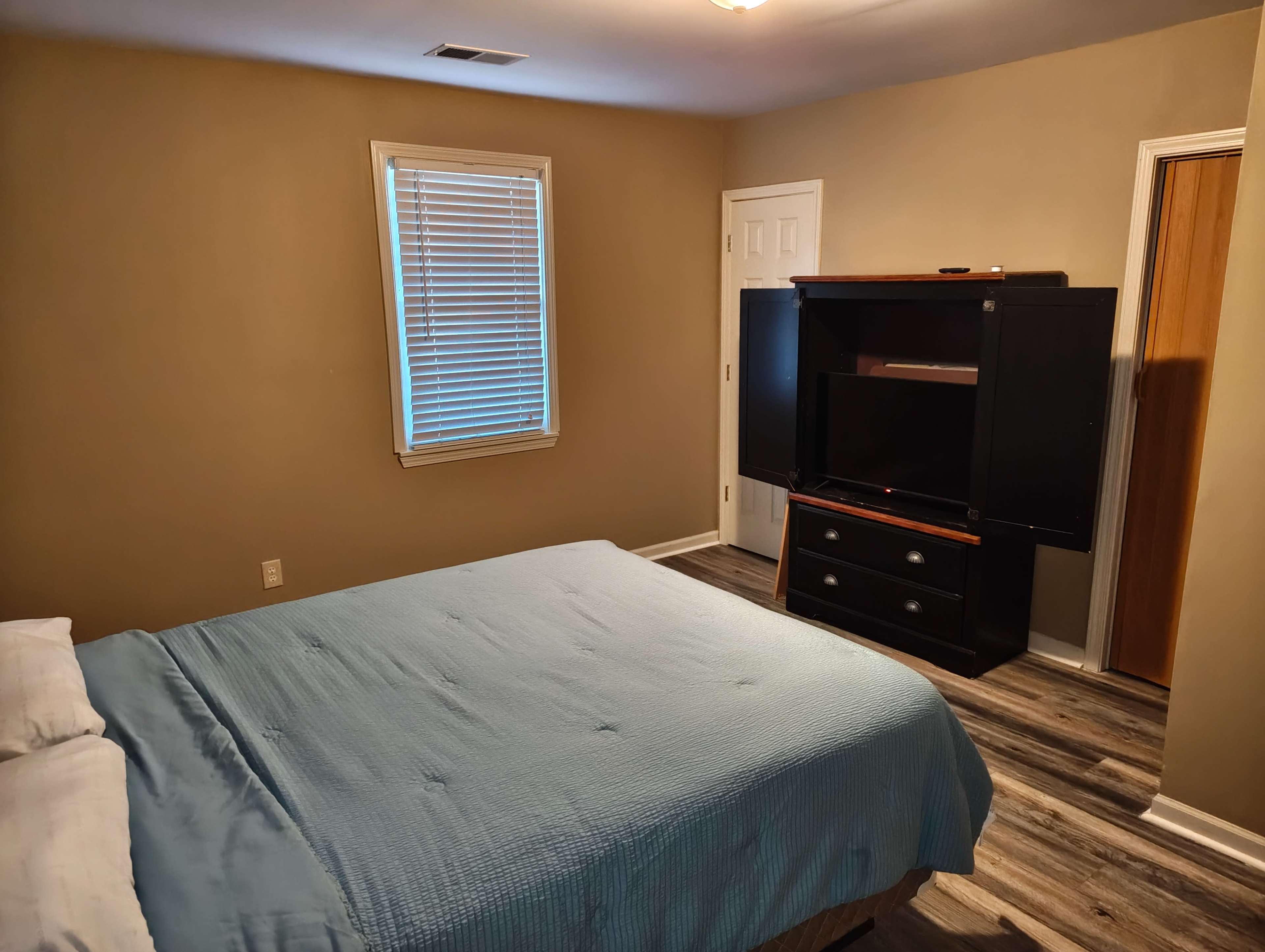 Party House Image in Forestdale, Birmingham, AL