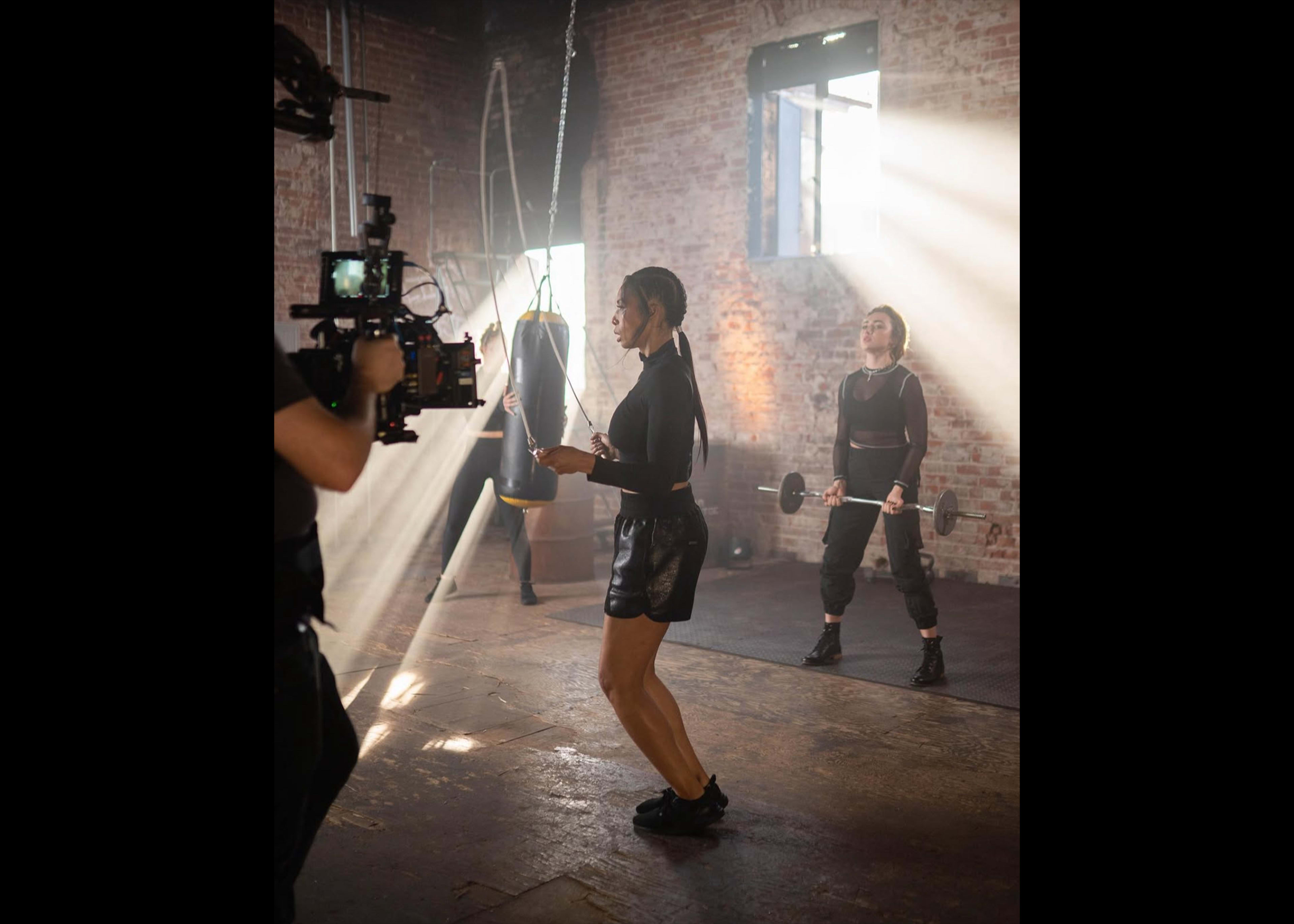 Light ray wear-house Image in Van Nuys, van nuys, CA