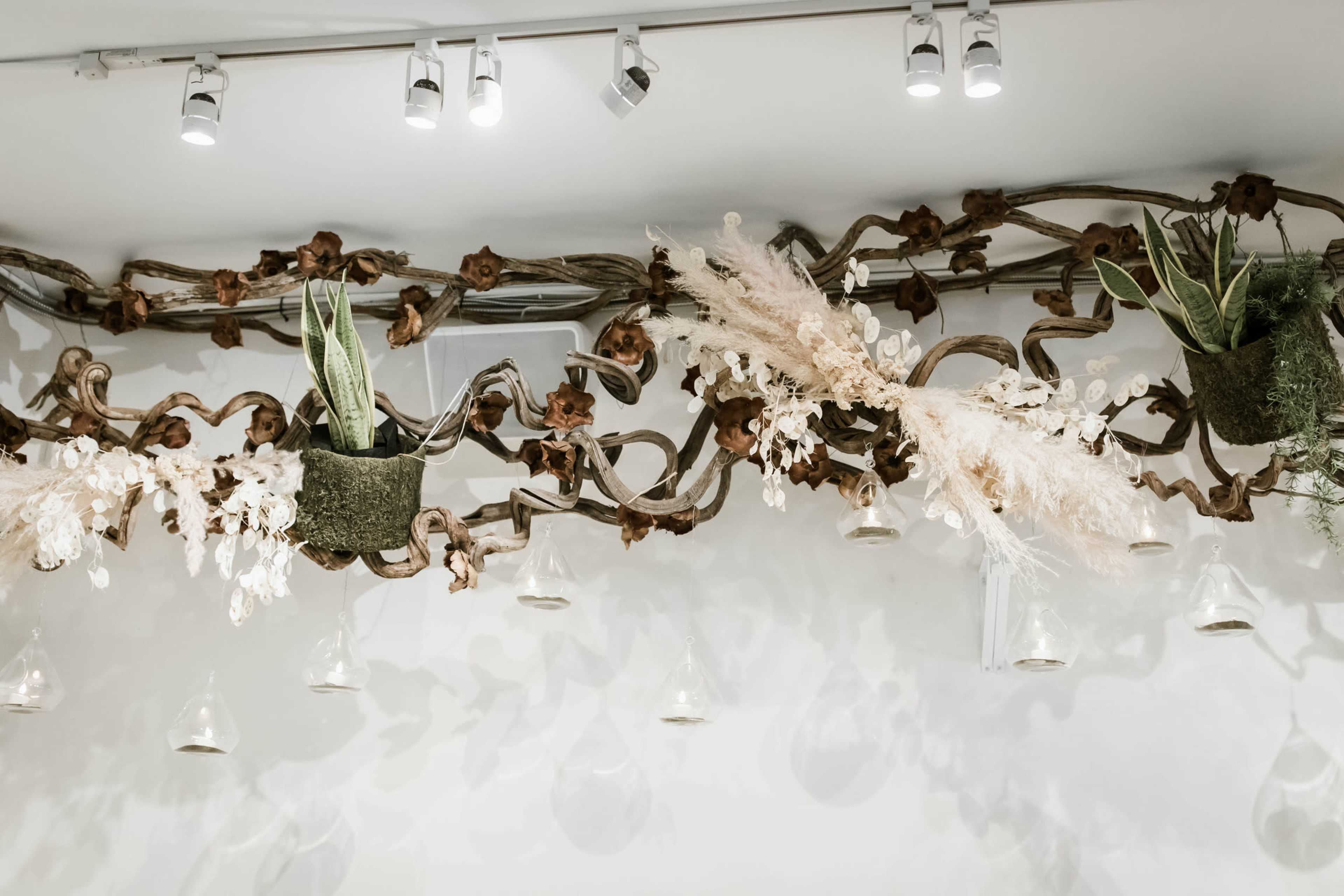 Chic Floral Loft Venue in Toronto – Ideal for Creative Productions & Events Image in Danforth, Toronto, ON