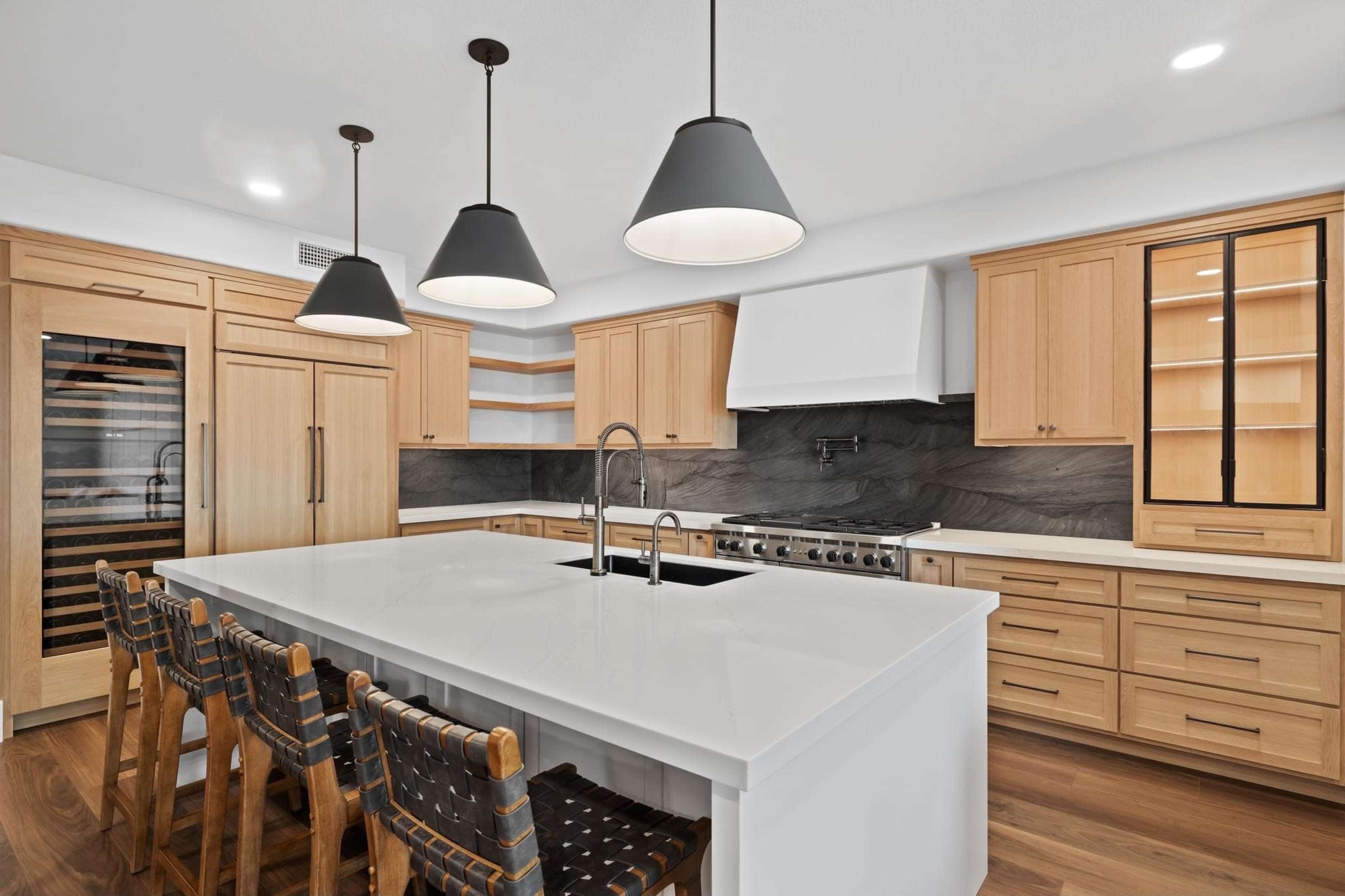 Modern and cozy newly renovated home with large open kitchen Image in Mission Viejo, Mission Viejo, CA