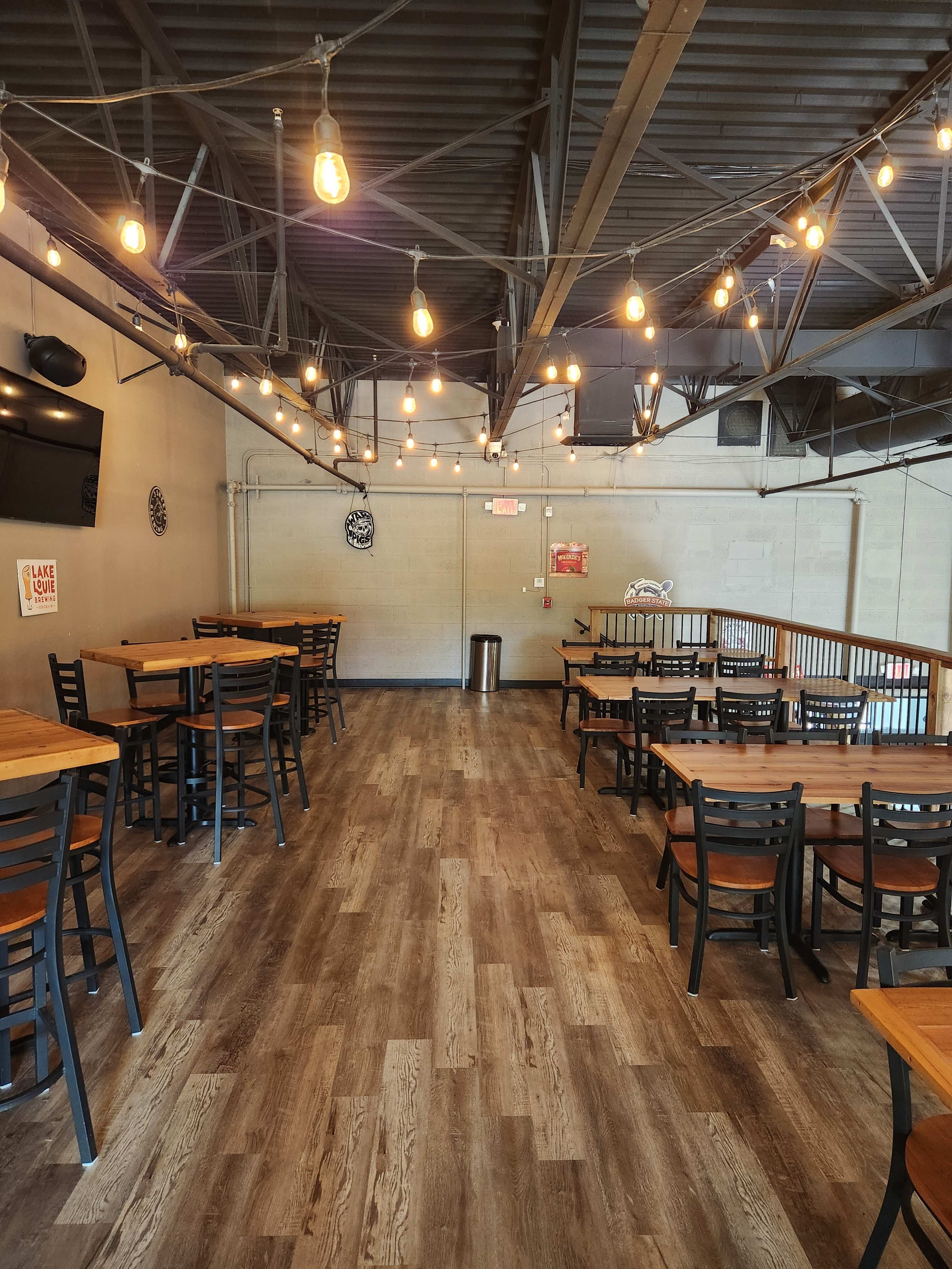 Downtown Lake Geneva Self-Serve Tap House + Beer Garden Image in Lake Geneva, Lake Geneva, WI