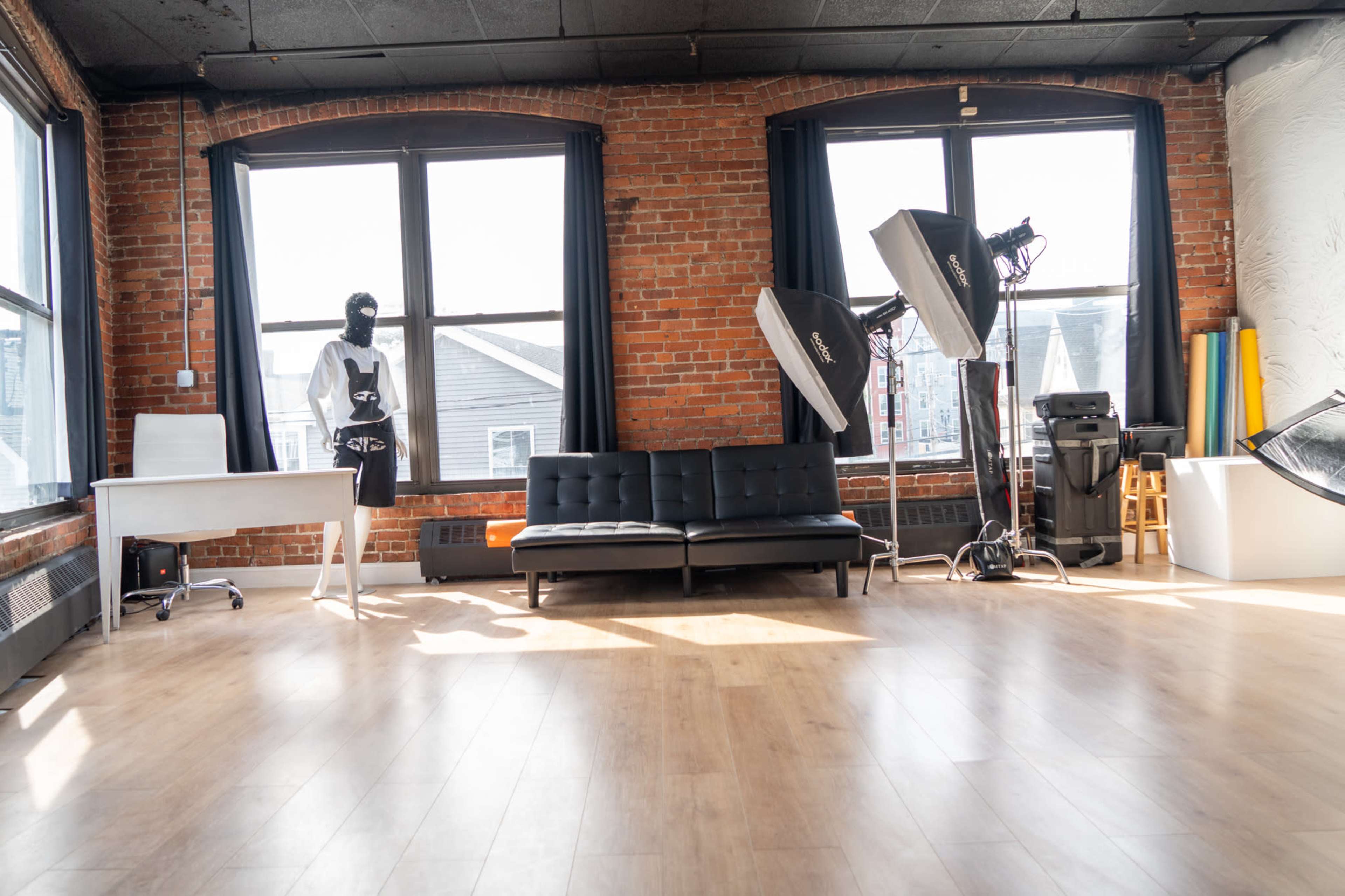 Natural Light Studio in Everett – Perfect for Photo, Video & Content Image in Everett, Everett, MA