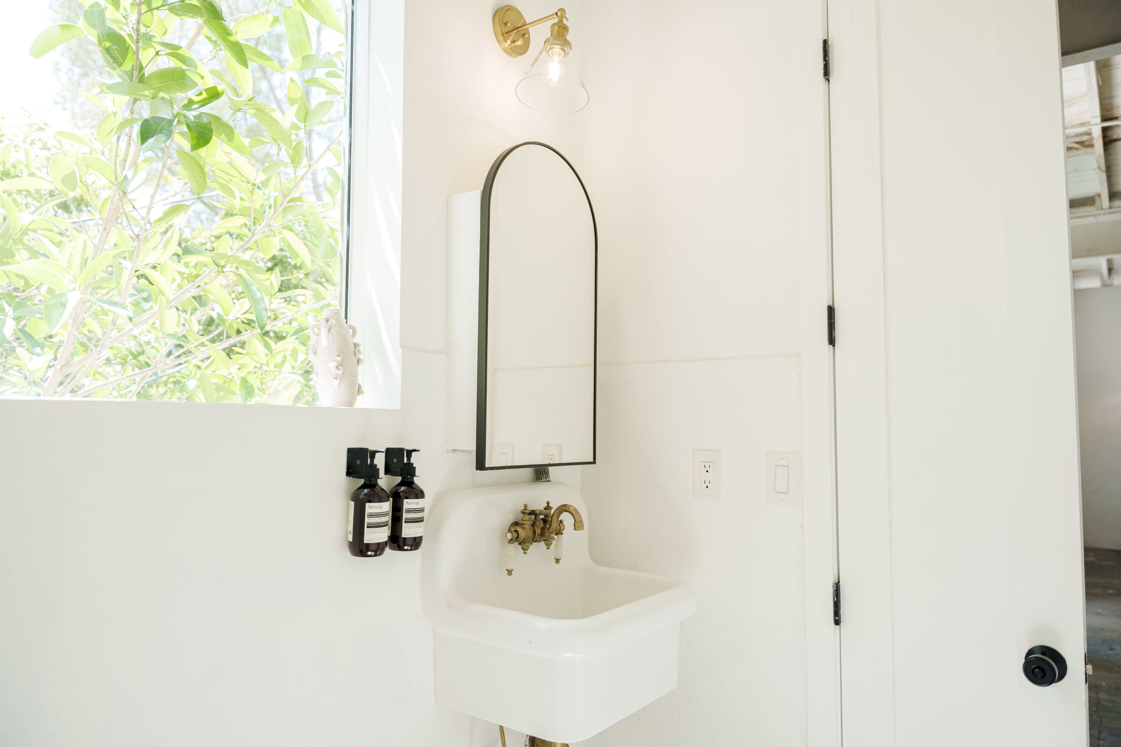 THE EXTENSION - Minimalist, all-white aesthetic, editorial photo shoots, natural light Image in Dania Beach, DANIA BEACH, FL