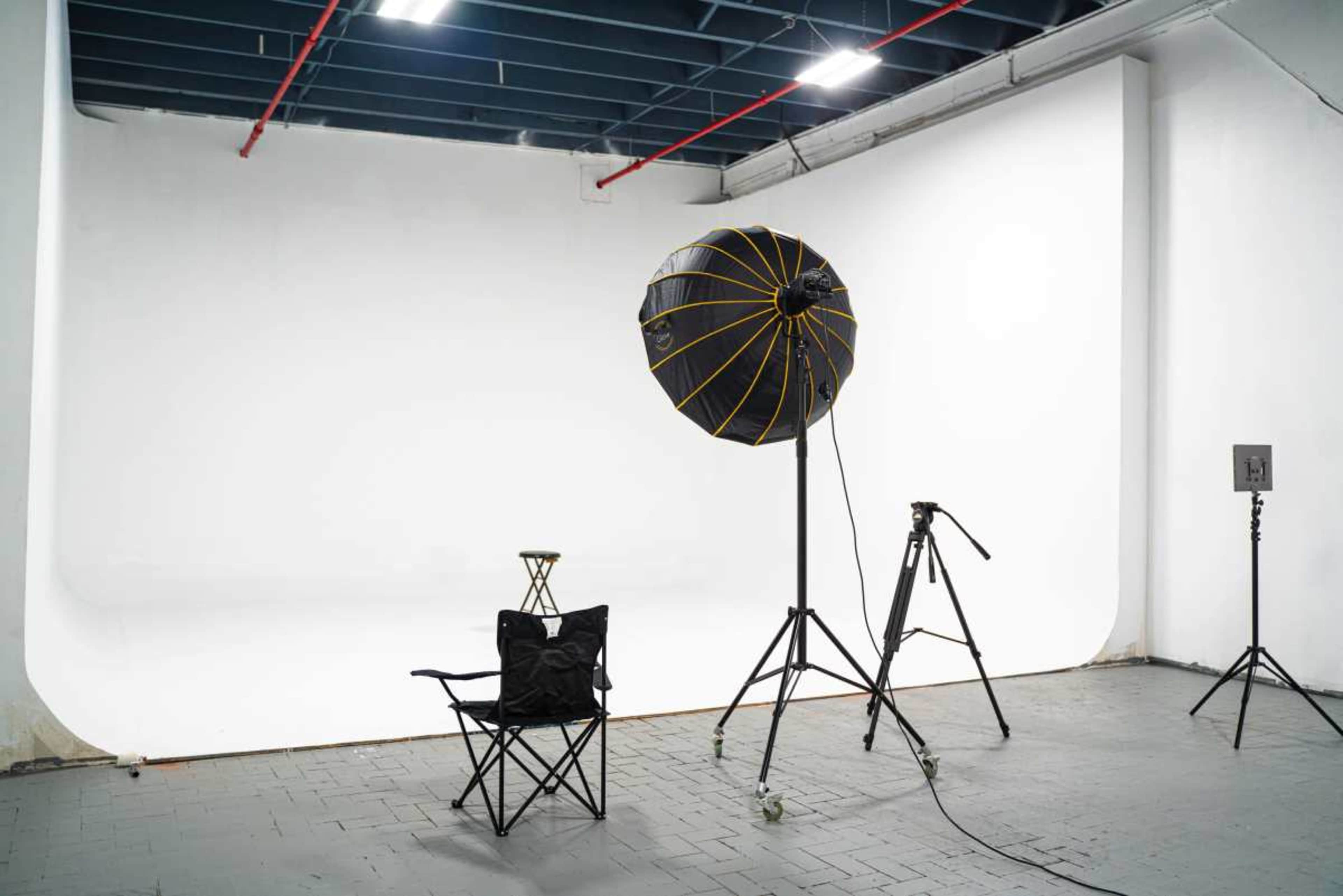 Downtown Photo Studio with Cyclorama Wall Image in Upper Roseville, Newark, NJ