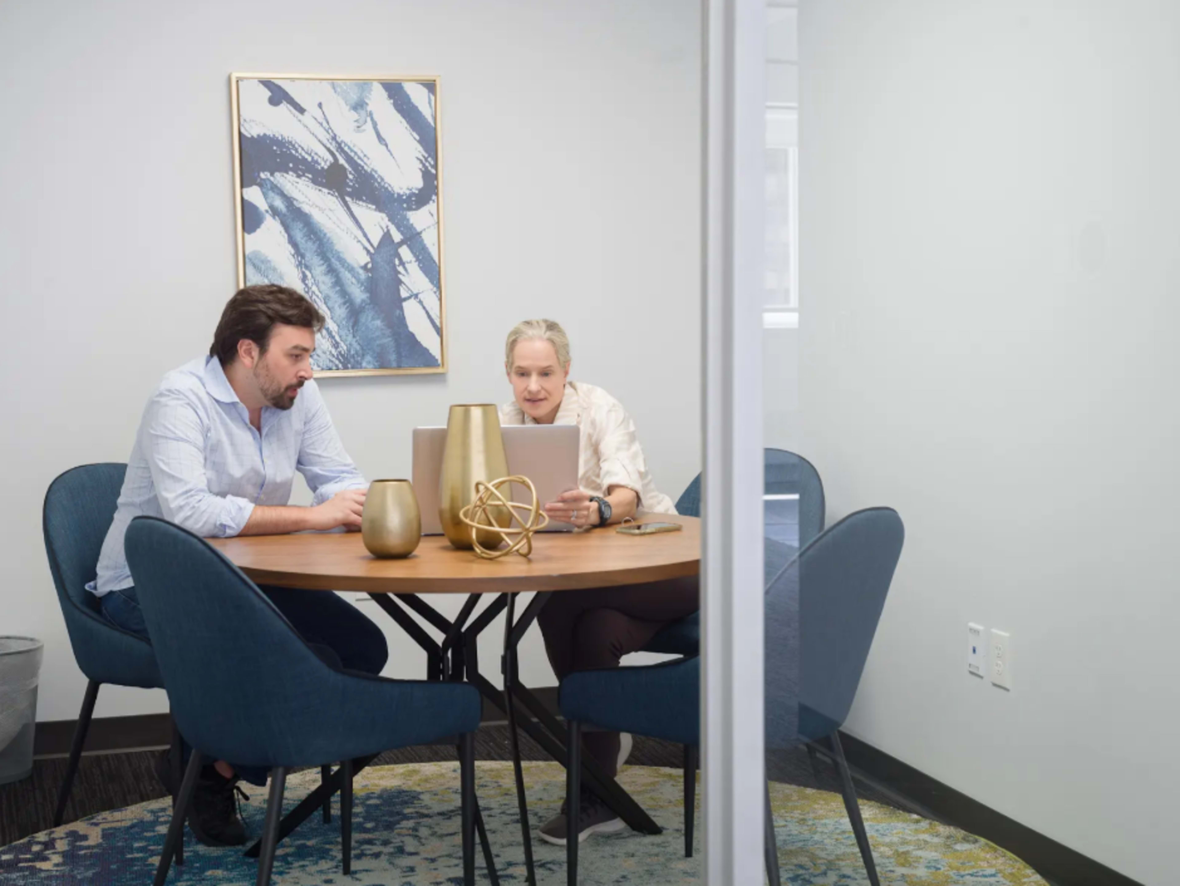 Huddle Room for 4 Image in Juneau Town, Milwaukee, WI