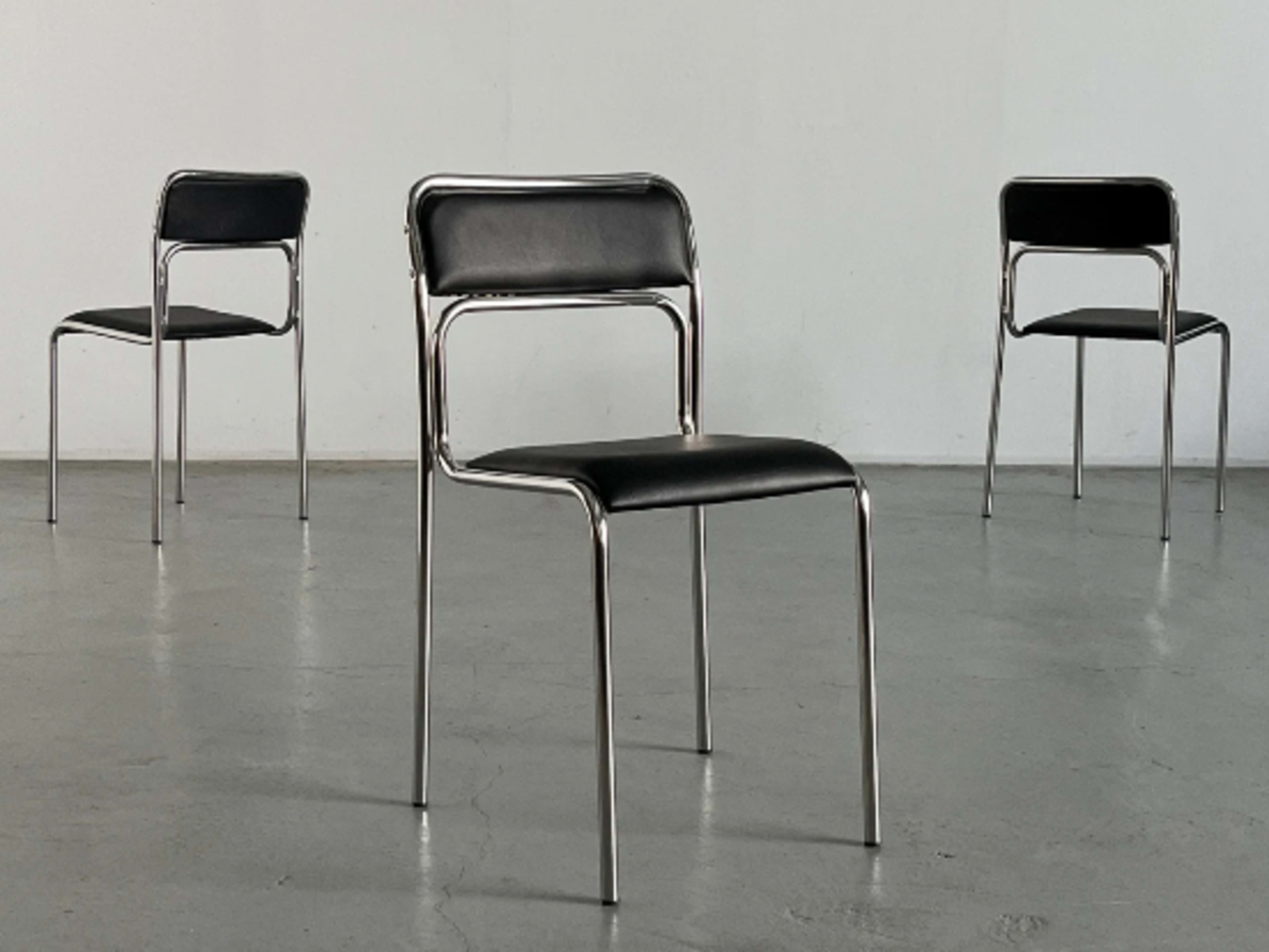 Bauhaus Chrome Tubular Steel/ Black Leather Chair