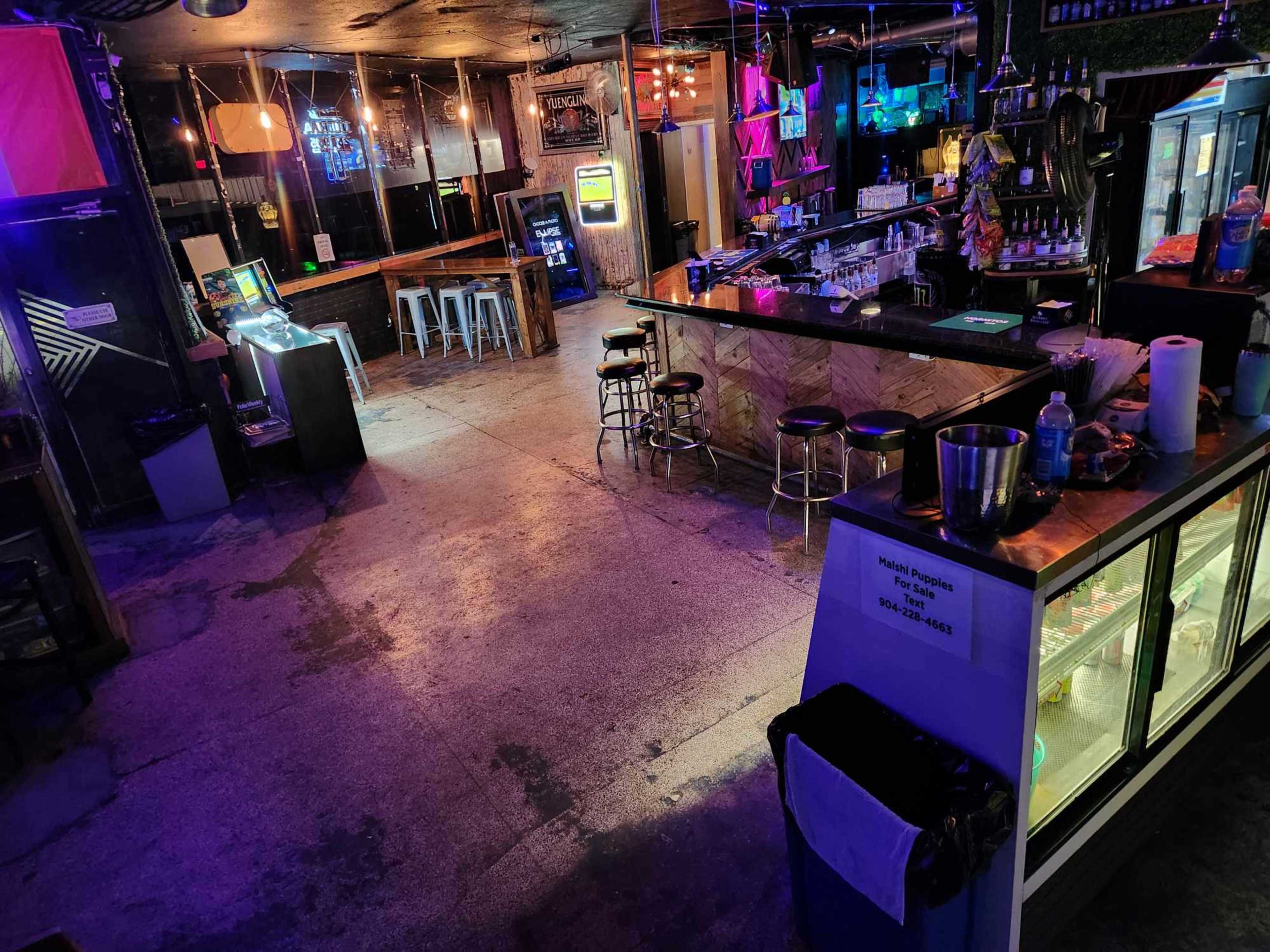 Beautiful Nightclub / Event Space Bars~Stage~Covered Patio~DJs~Photobooths Image in Fairfax, Jacksonville, FL