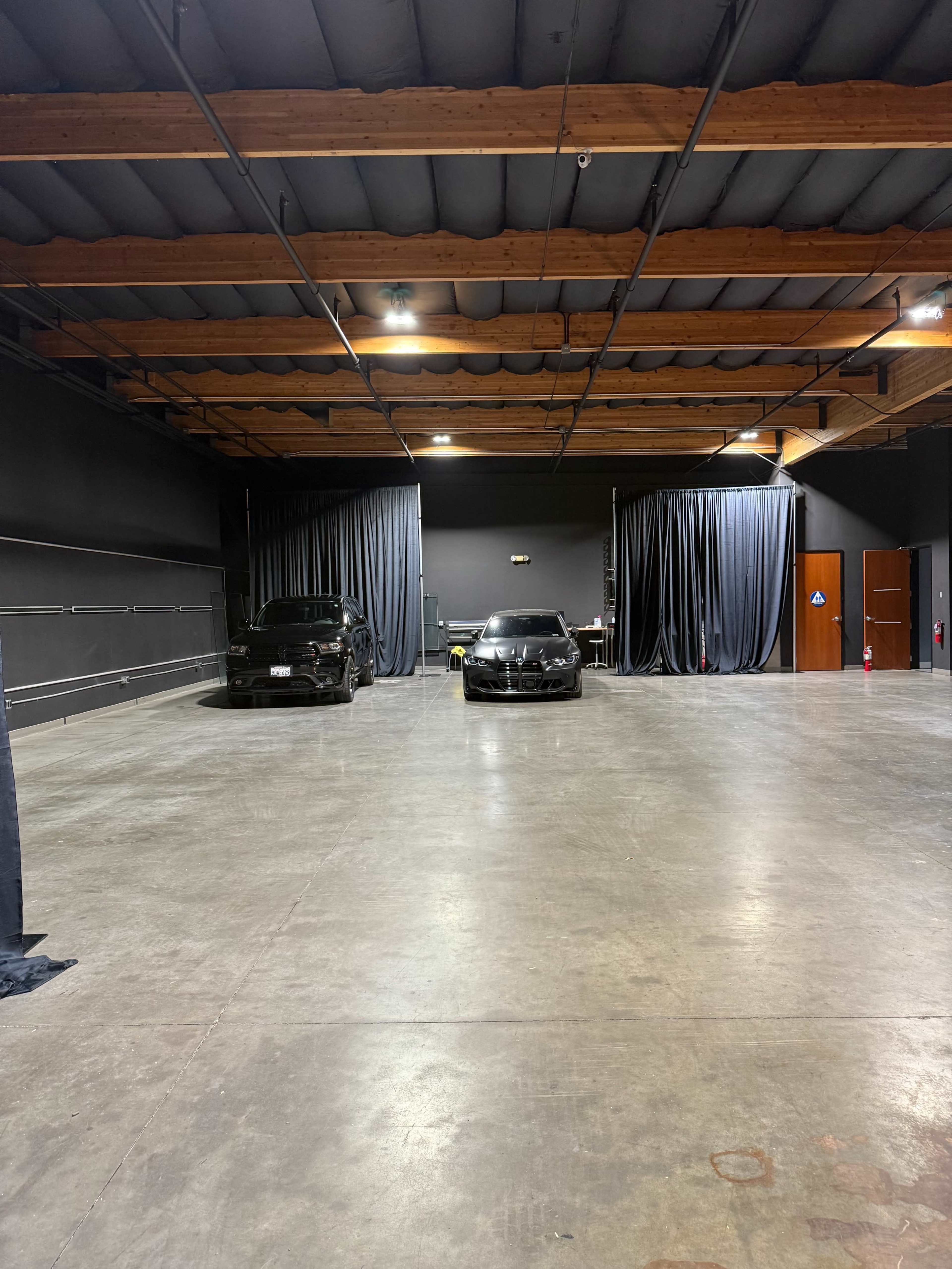 San Jose Spacious Warehouse for Baby Showers, Birthdays, Graduations or Corporate Events Image in Berryessa, San Jose, CA