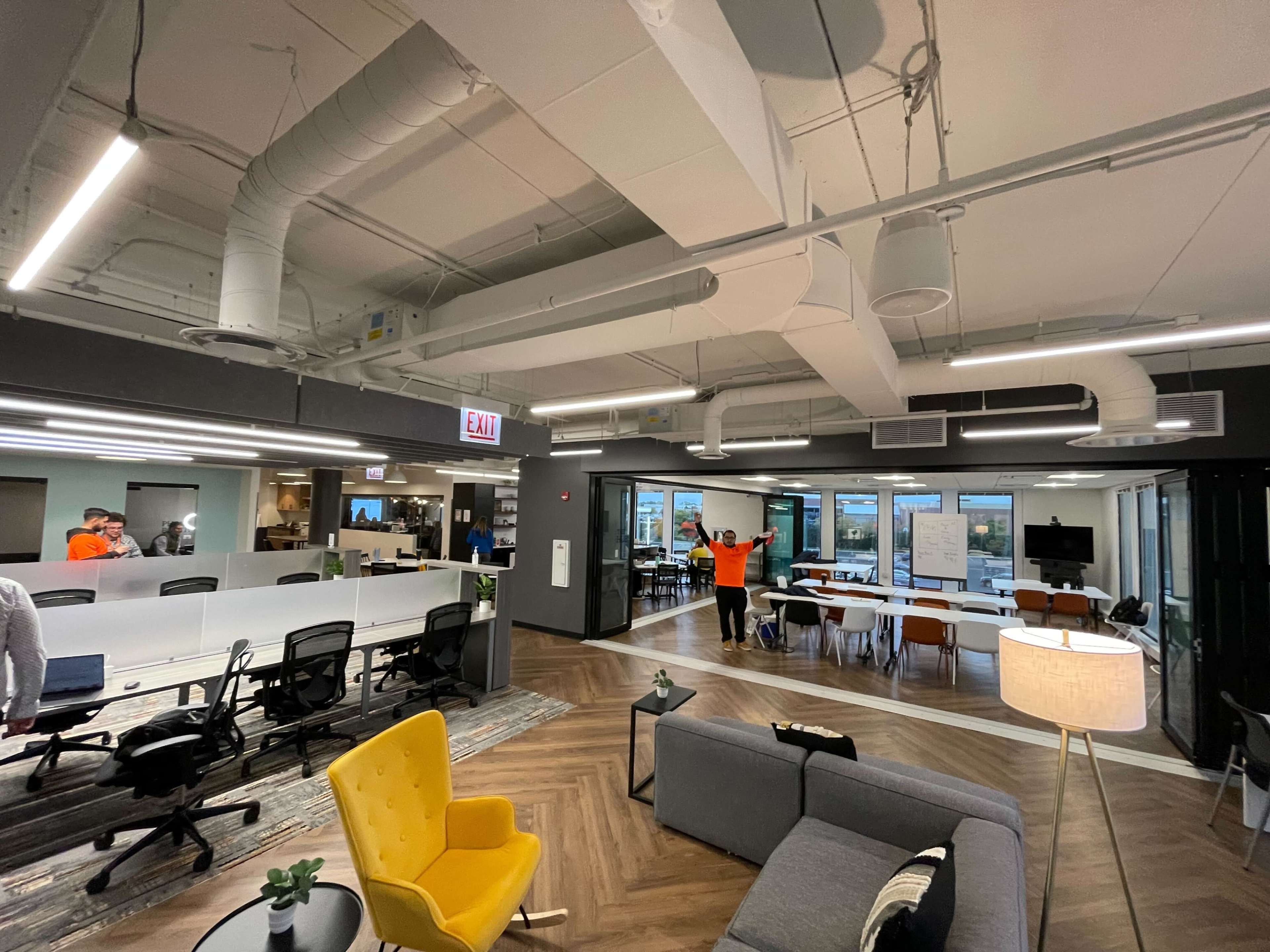 Algonquin Meeting Room Image in Elk Grove Township, Rolling Meadows, IL