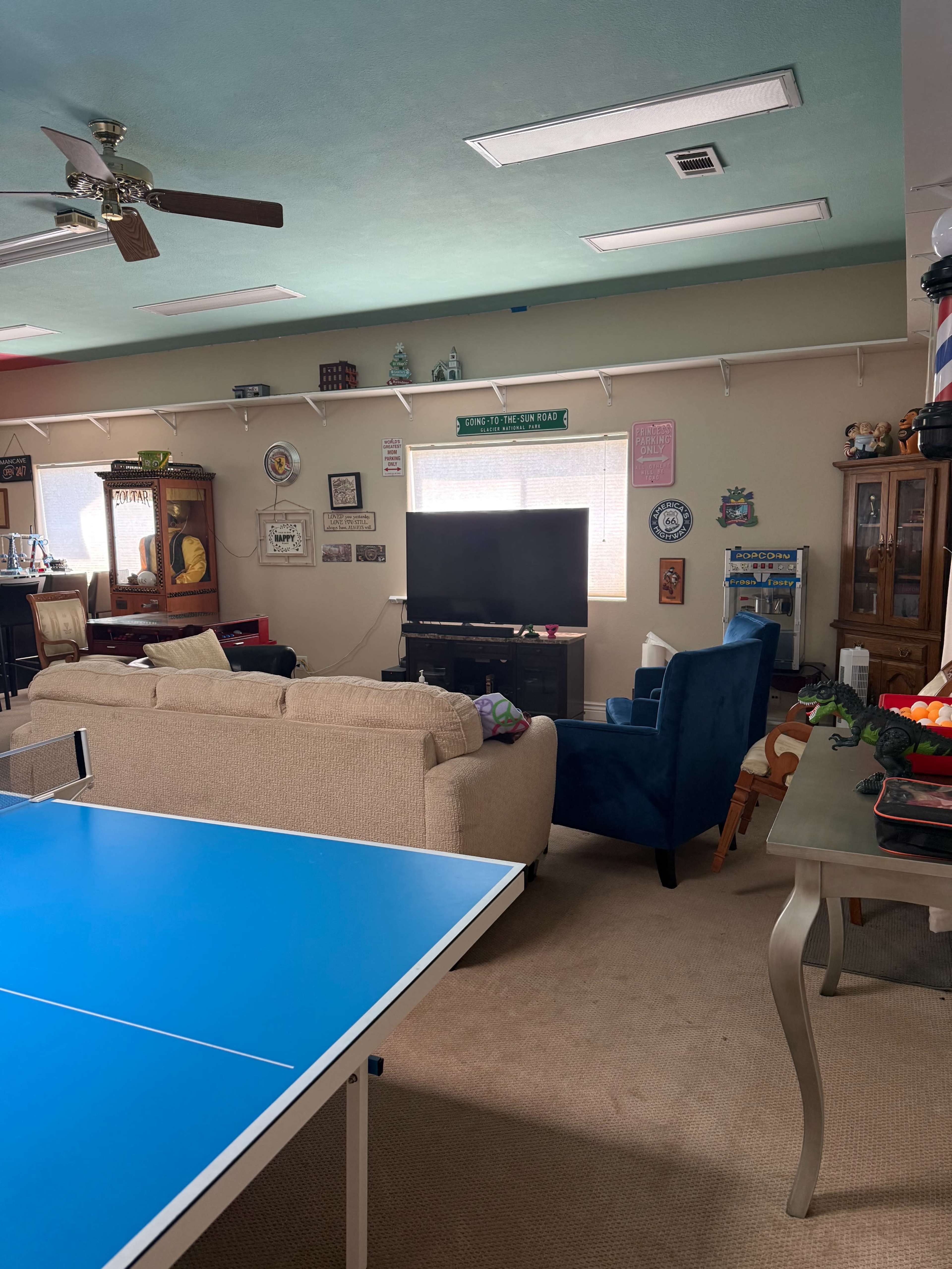Suburban Karaoke / Game Room Image in San Martin, San Martin, CA