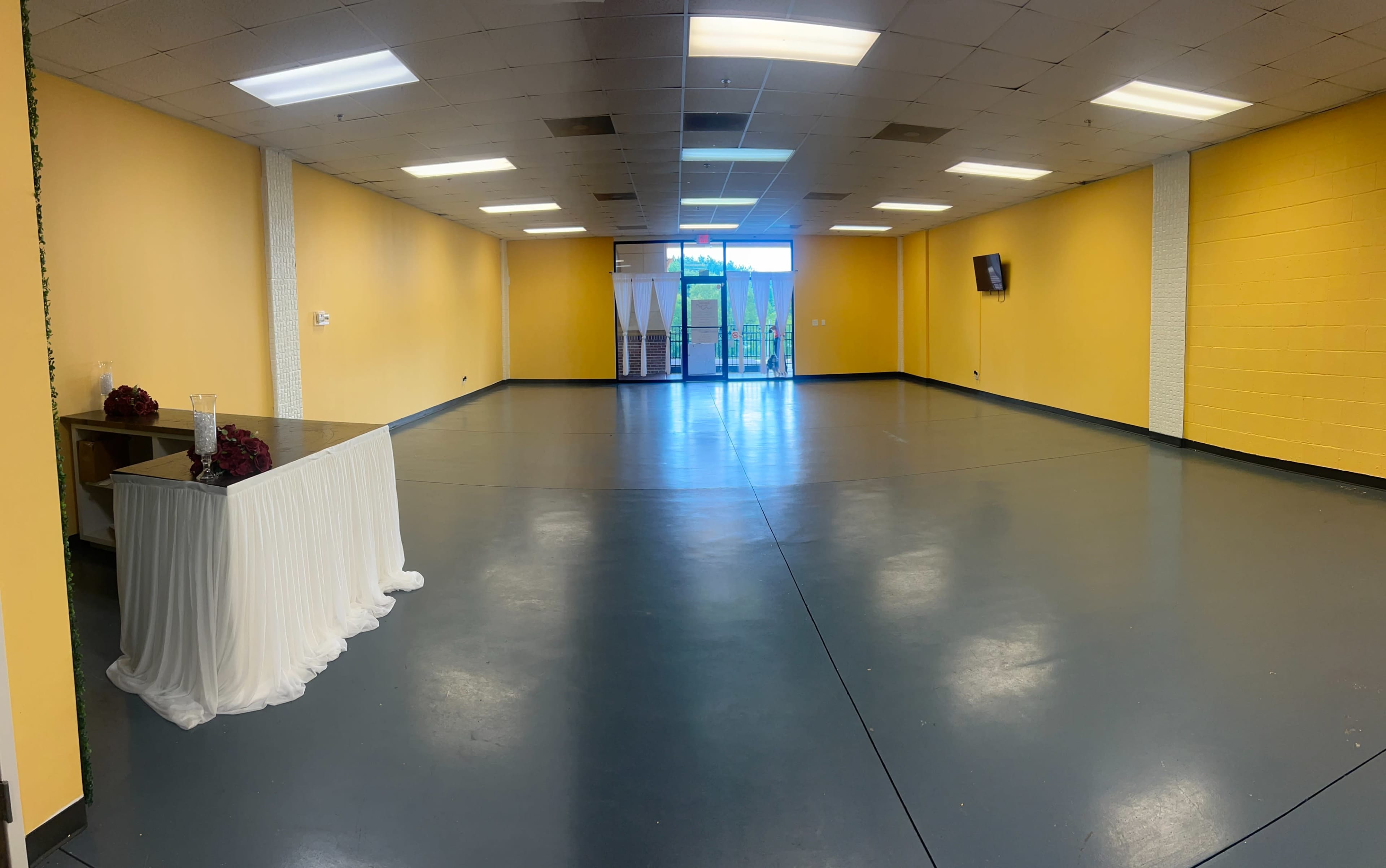 Norcross Intimate Event Space Image in Berkeley Lake, Norcross, GA
