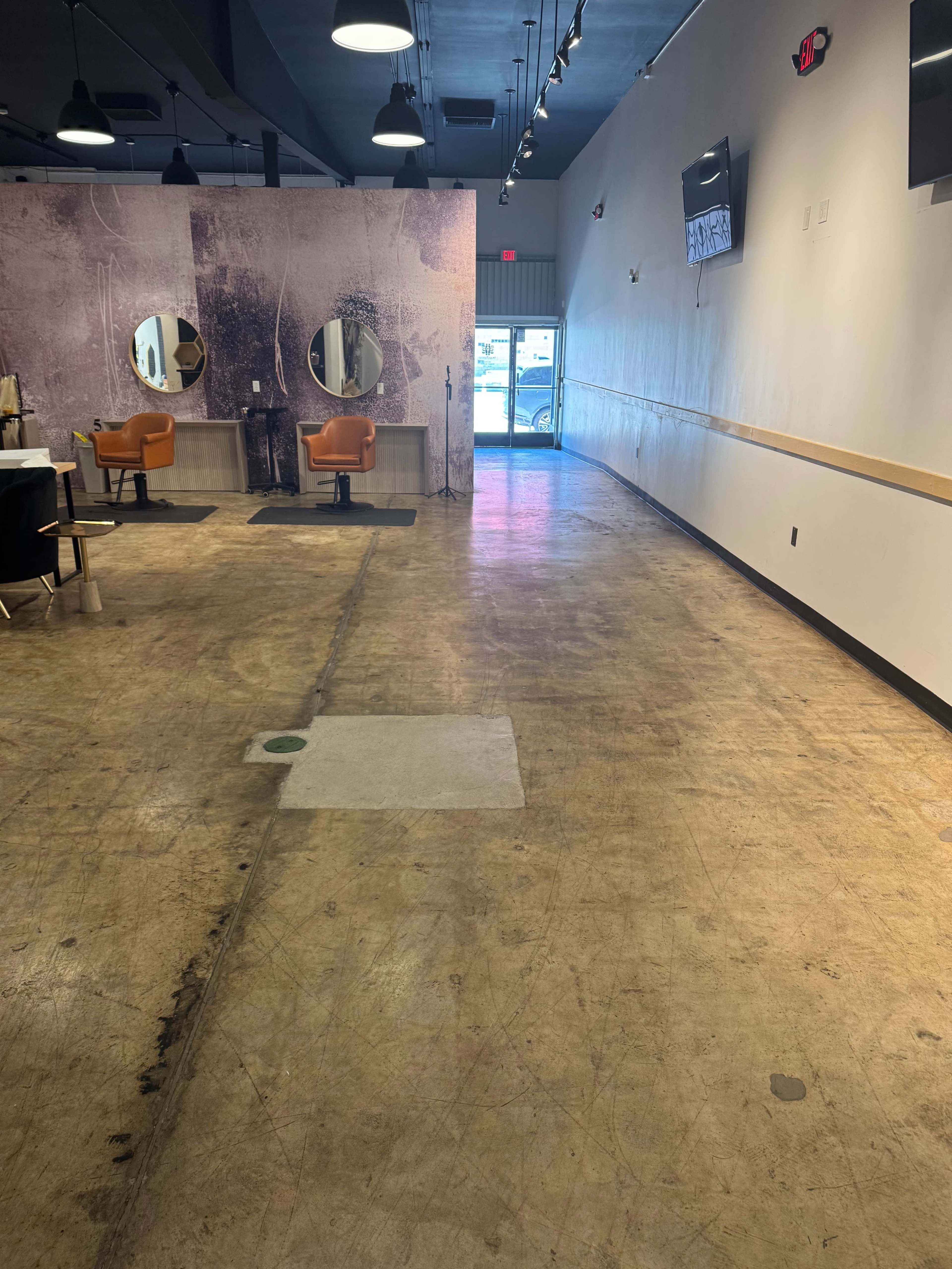 BraidHouse Salon: A Stylish Urban Oasis for Your Next Event in North Hollywood Image in North Hollywood, North Hollywood, CA