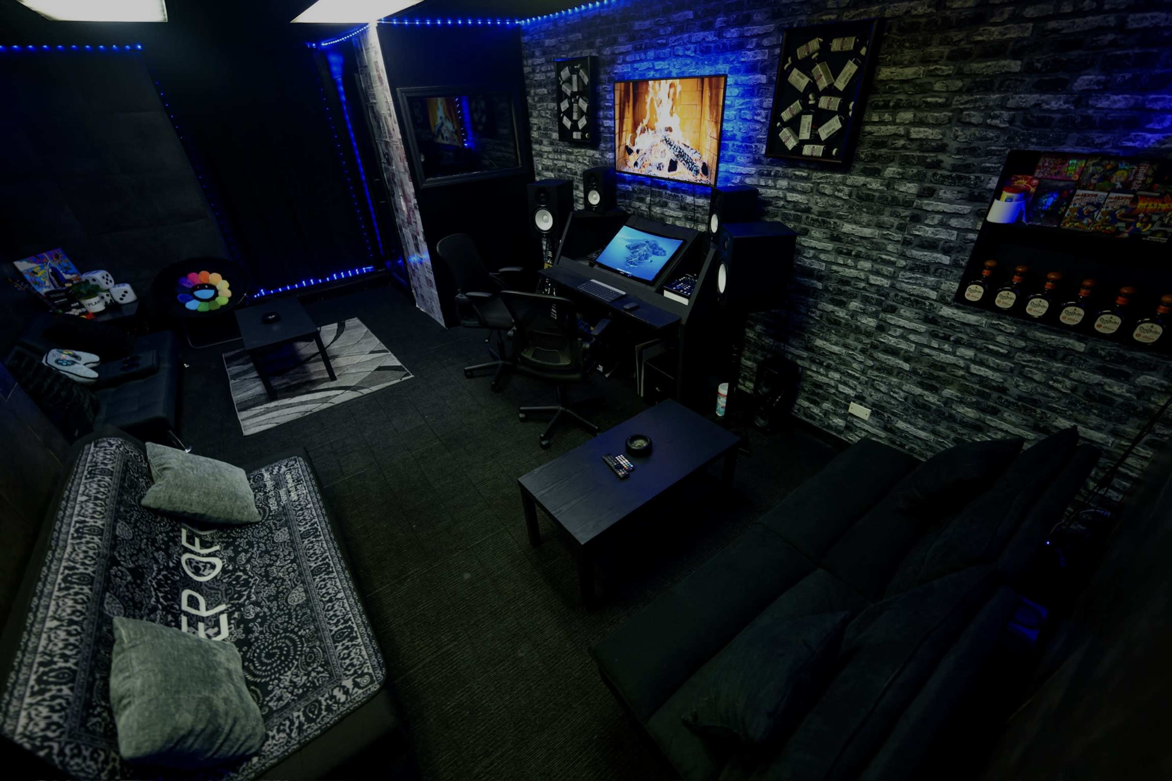 The Hive Image in Babylon, Farmingdale, NY