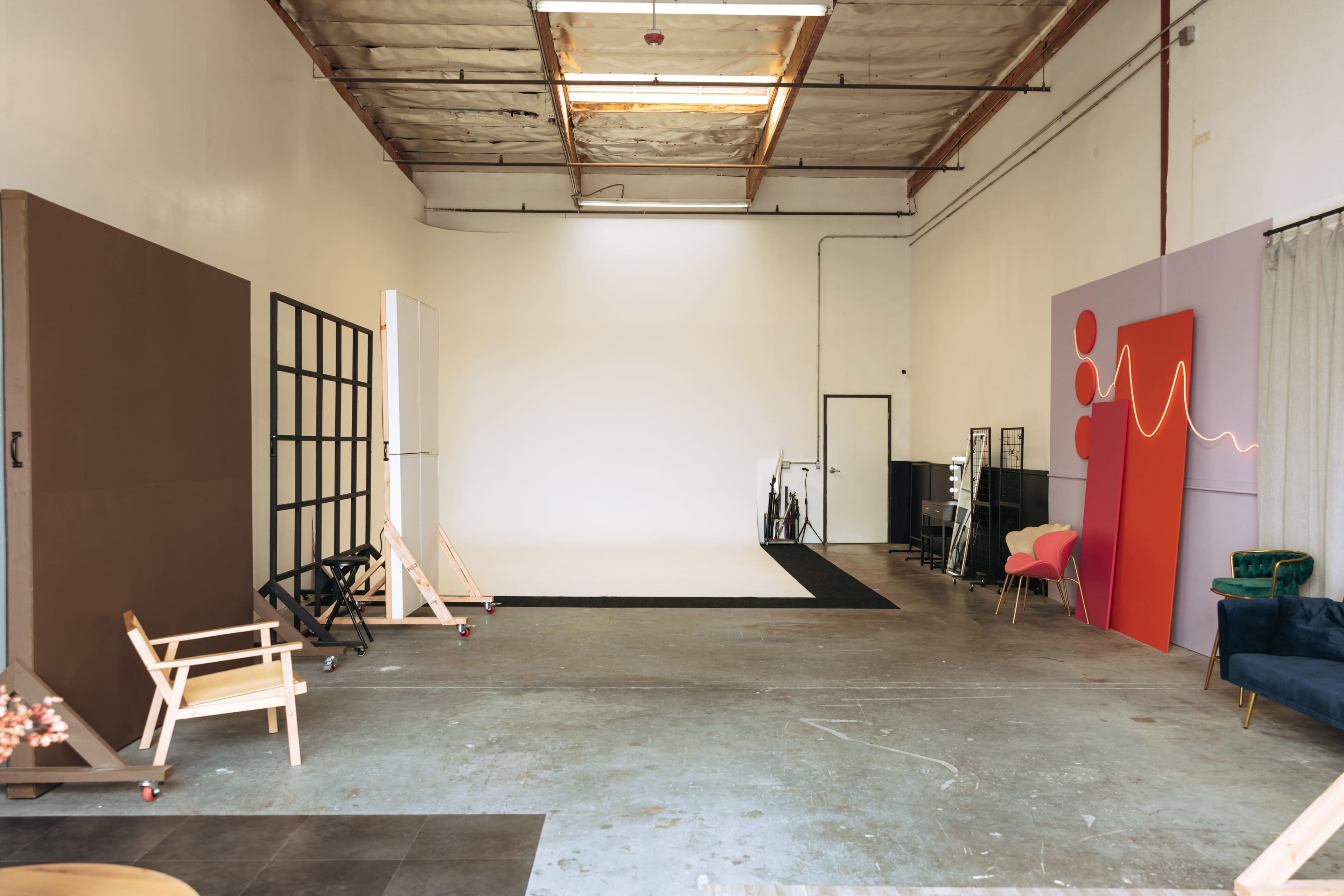 Temecula warehouse studio with cyc wall Image in Temecula, Temecula, CA