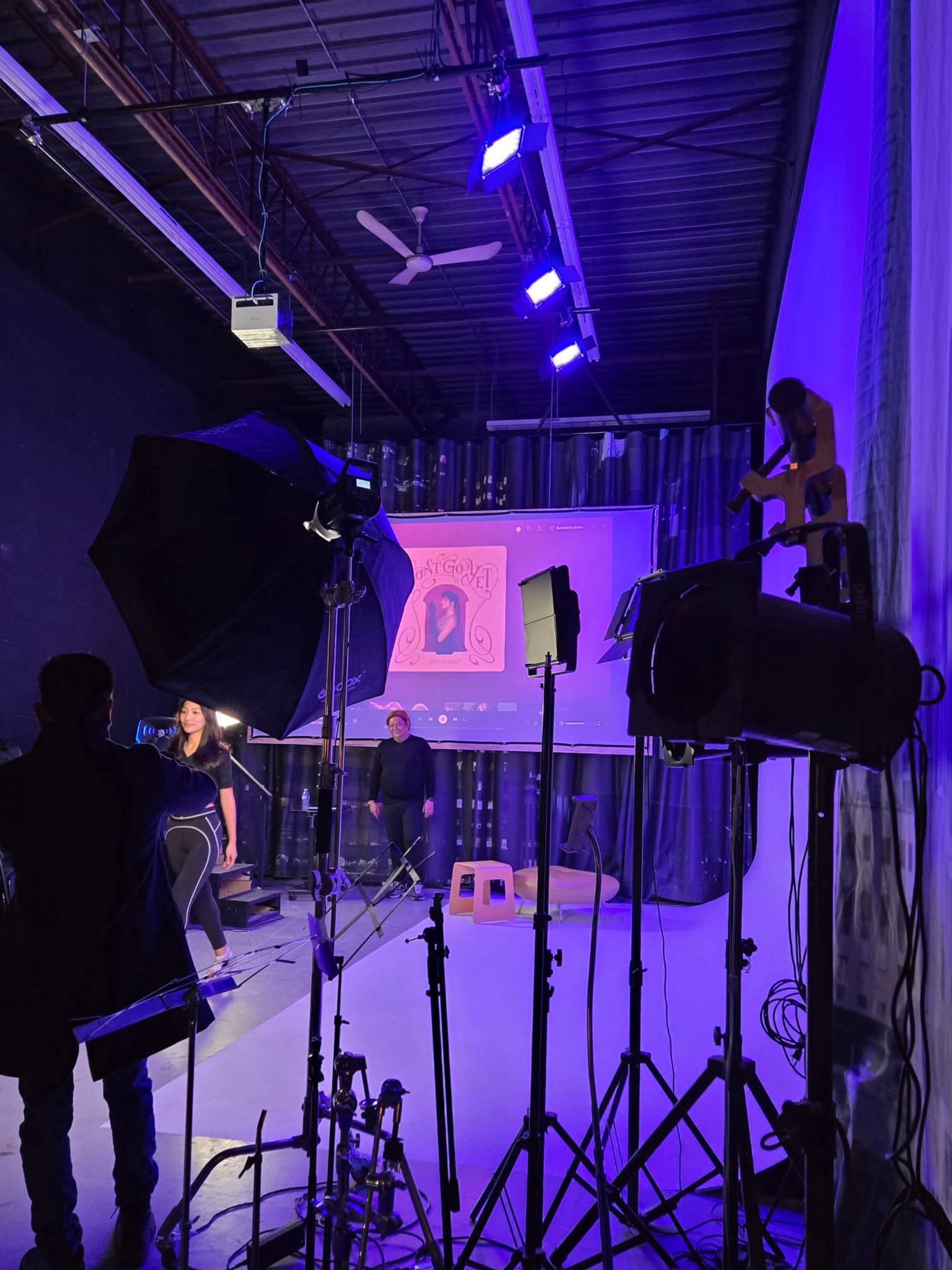 Roomy Event Space with 100 Seats capacity, stage, 4K projector, and PA System Image in Concord, Concord, ON