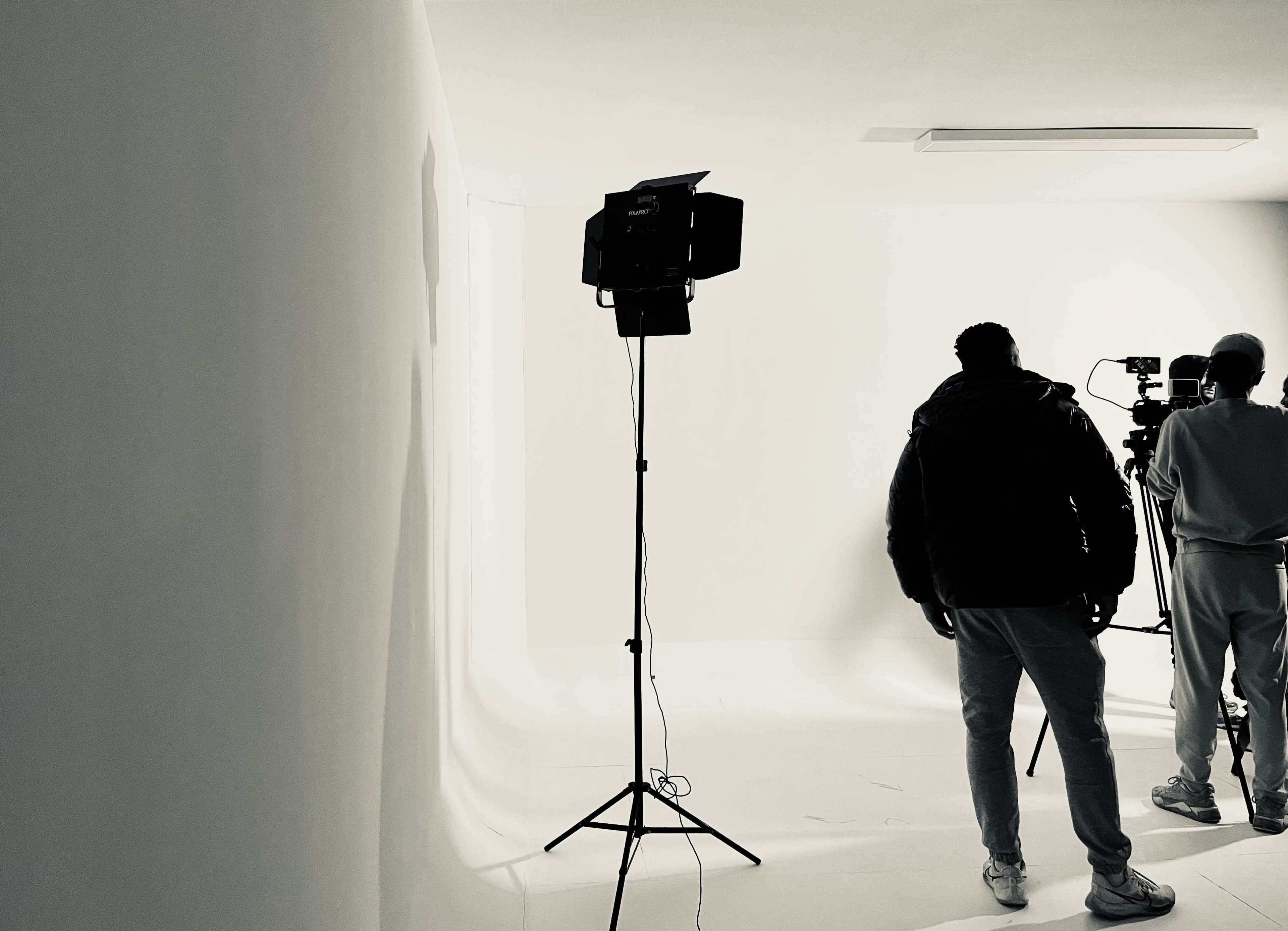 Basement Photo Studio Image in Hoxton, London, ENG