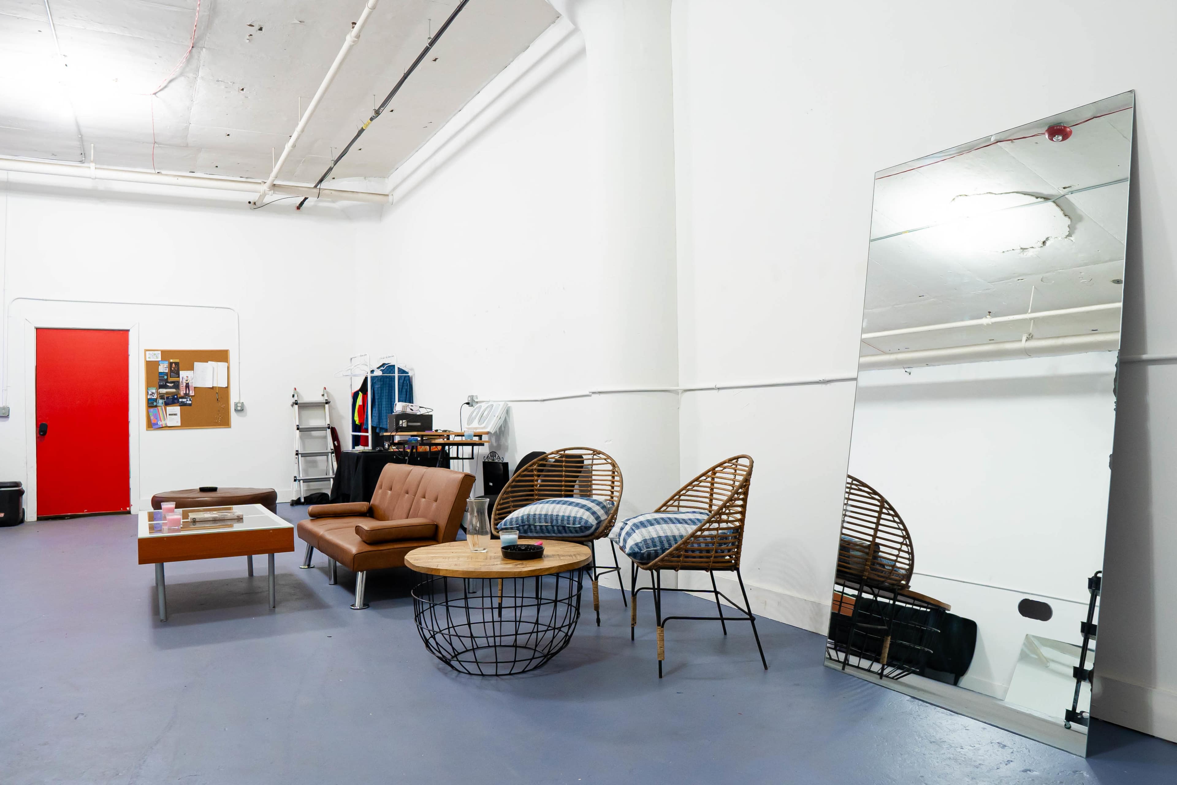 Spacious Creative Studio | Perfect for Lighting-Controlled Shoots | 700 Sq Ft Image in Russell Industrial, Detroit, MI