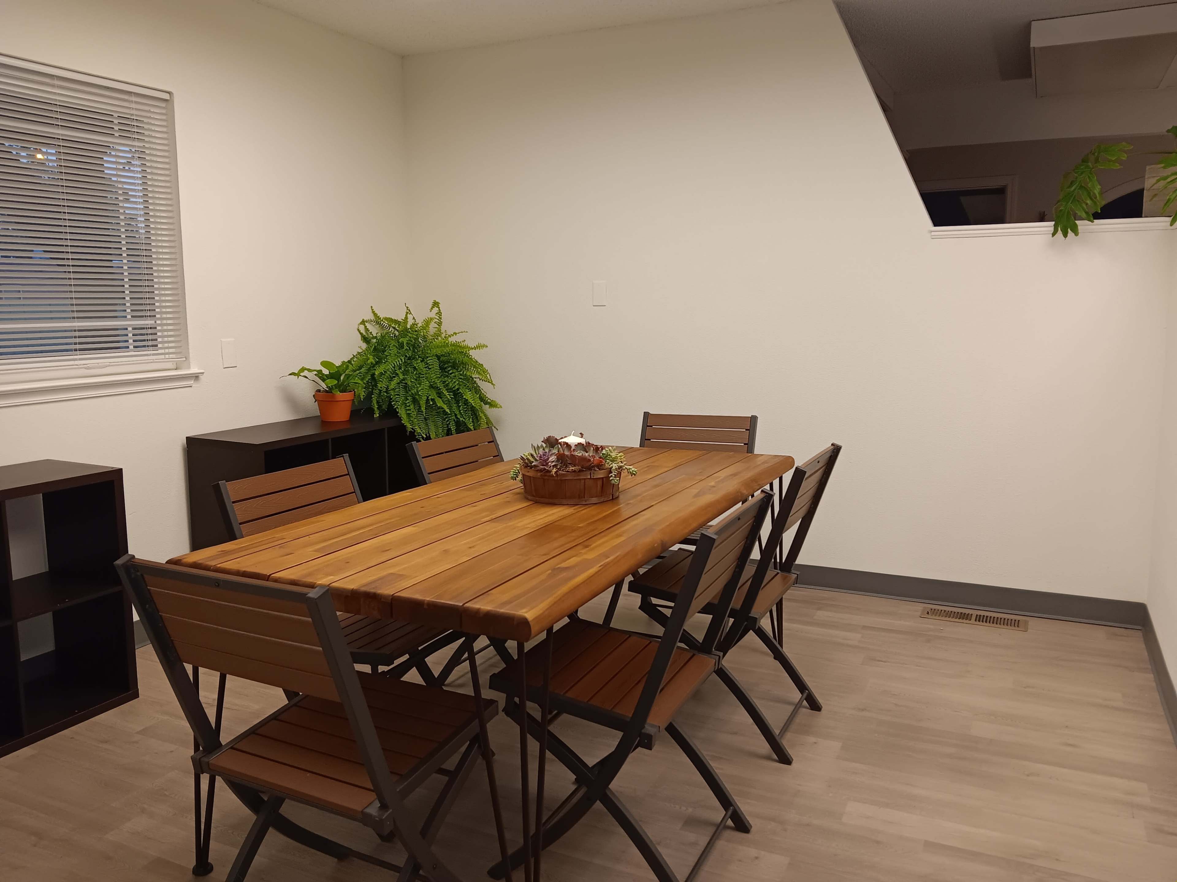 Plant Shop Boutique and Meeting Rooms (Indoors) Image in Central San Jose, San Jose, CA