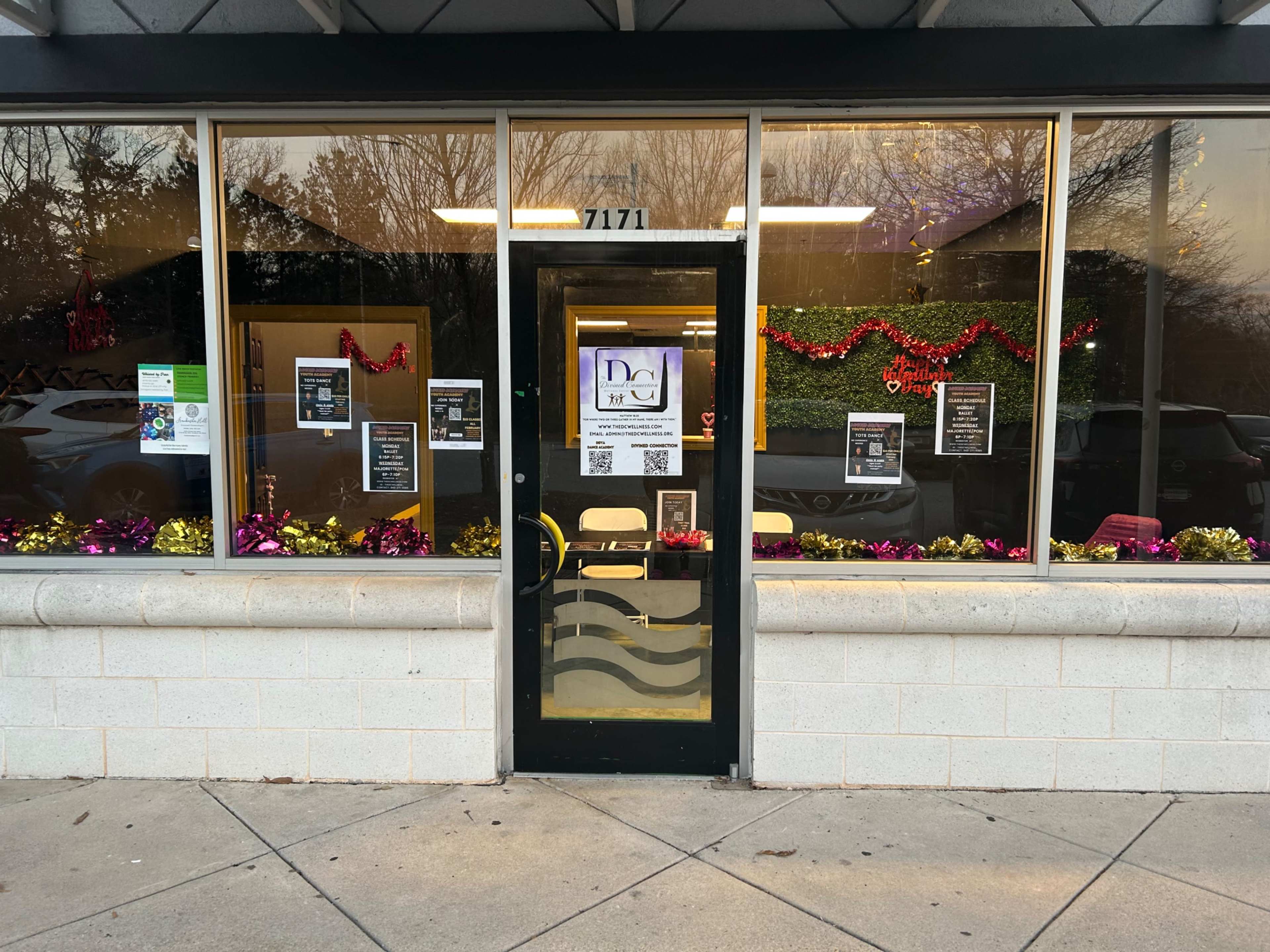 Spacious Dance Studio in Vibrant Shopping Plaza Image in , Jonesboro, GA