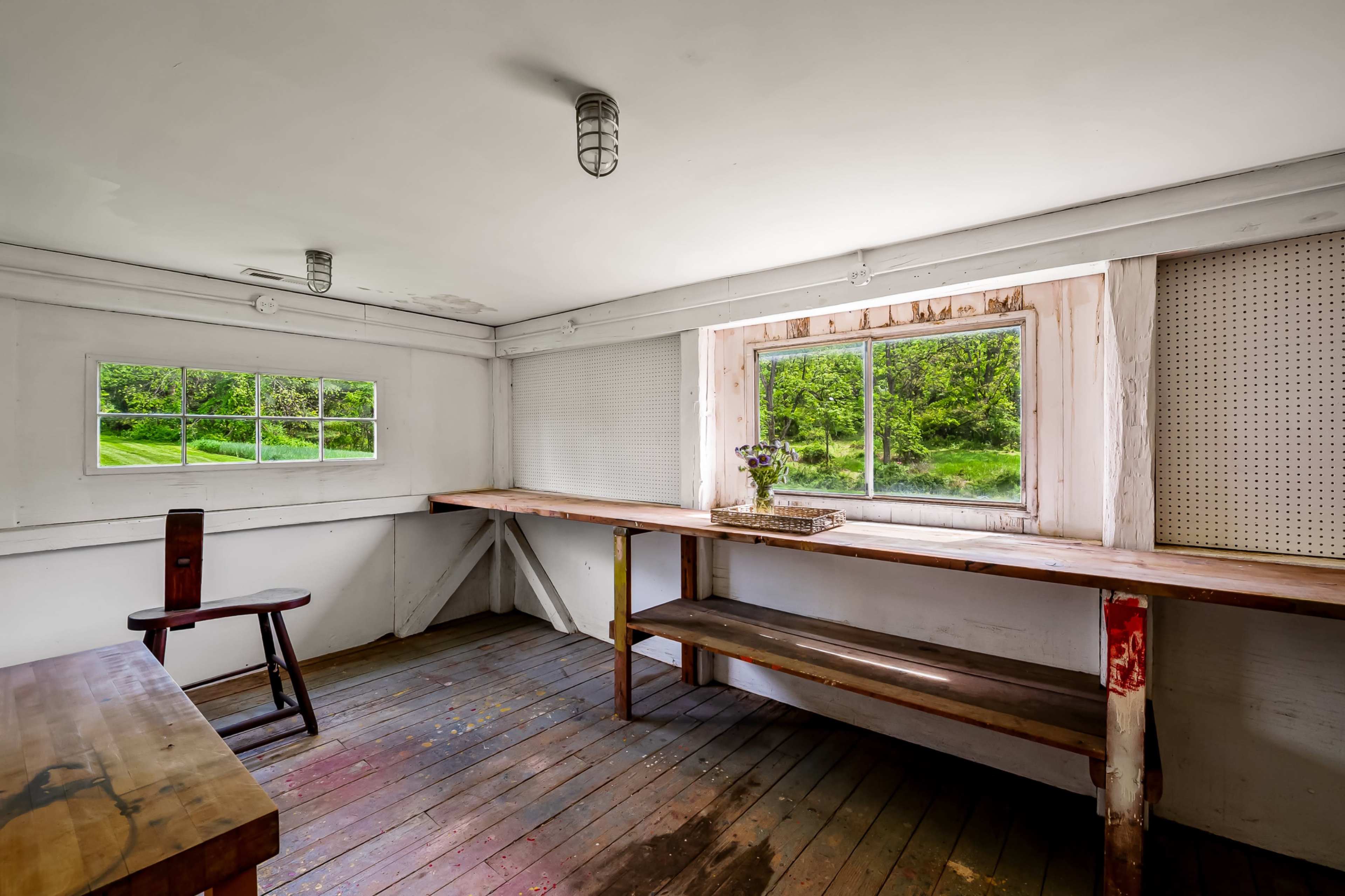 Private Photo Studio on Historic Farm | Natural Light + Outdoor Access Image in Phoenix, Hunt Valley, MD