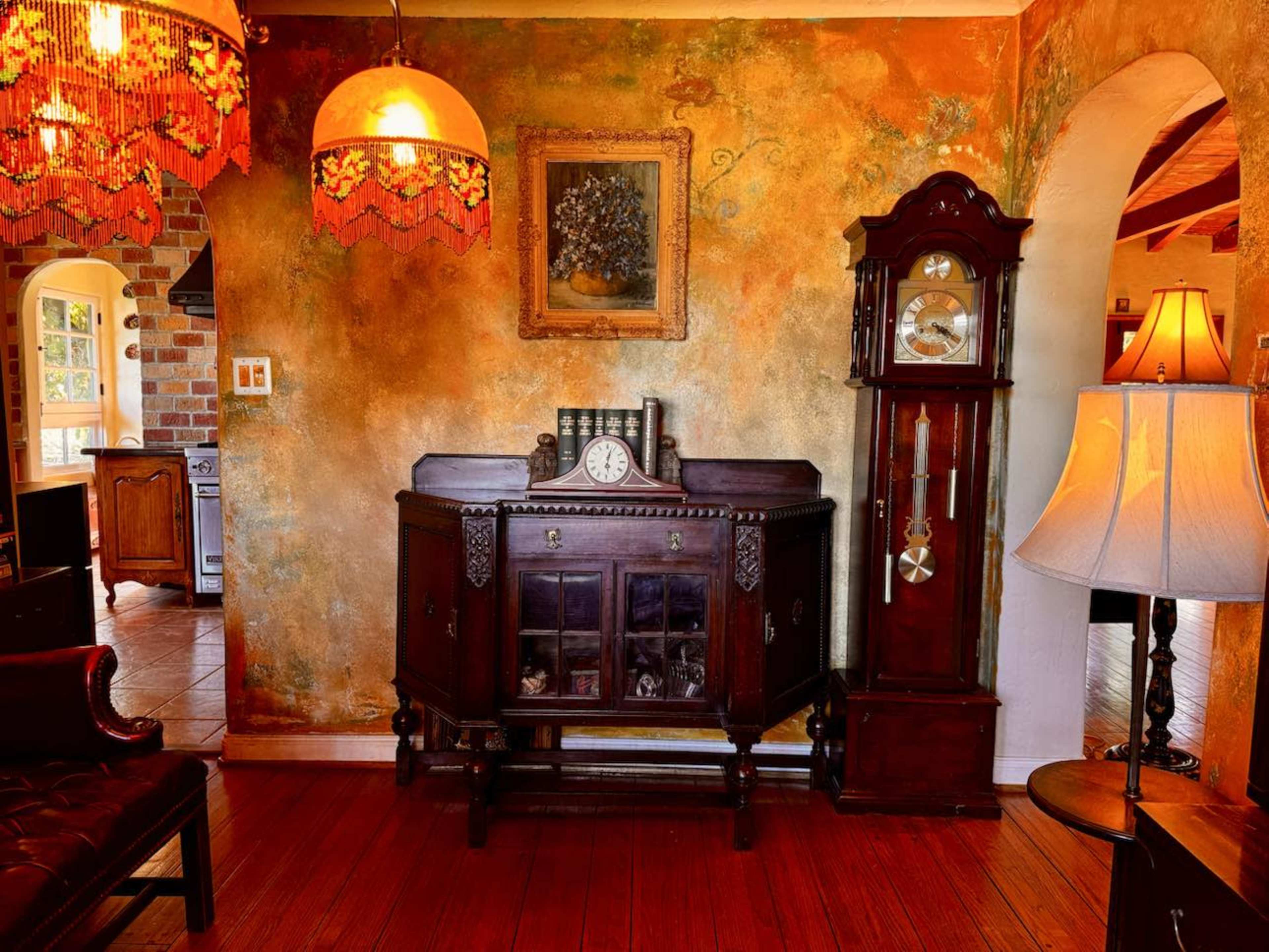 Scenic Spanish-Style Home with Expansive Yards, Sunroom, Citrus Orchard & Storybook Cottage Image in Glenwood, Glendale, CA