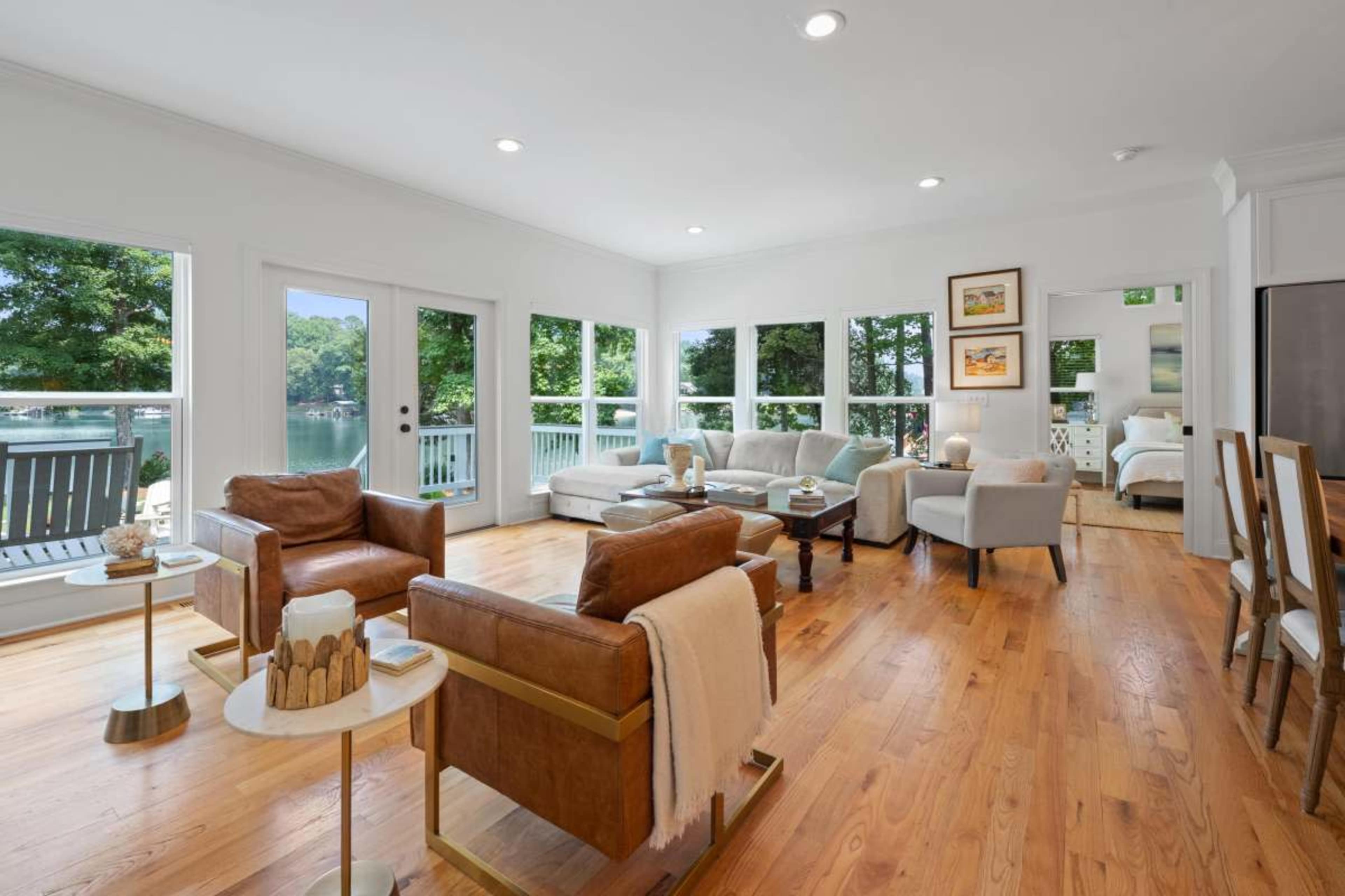 Beautiful NEW Cottage on Lake Wylie Image in Dixie - Berryhill, Charlotte, NC