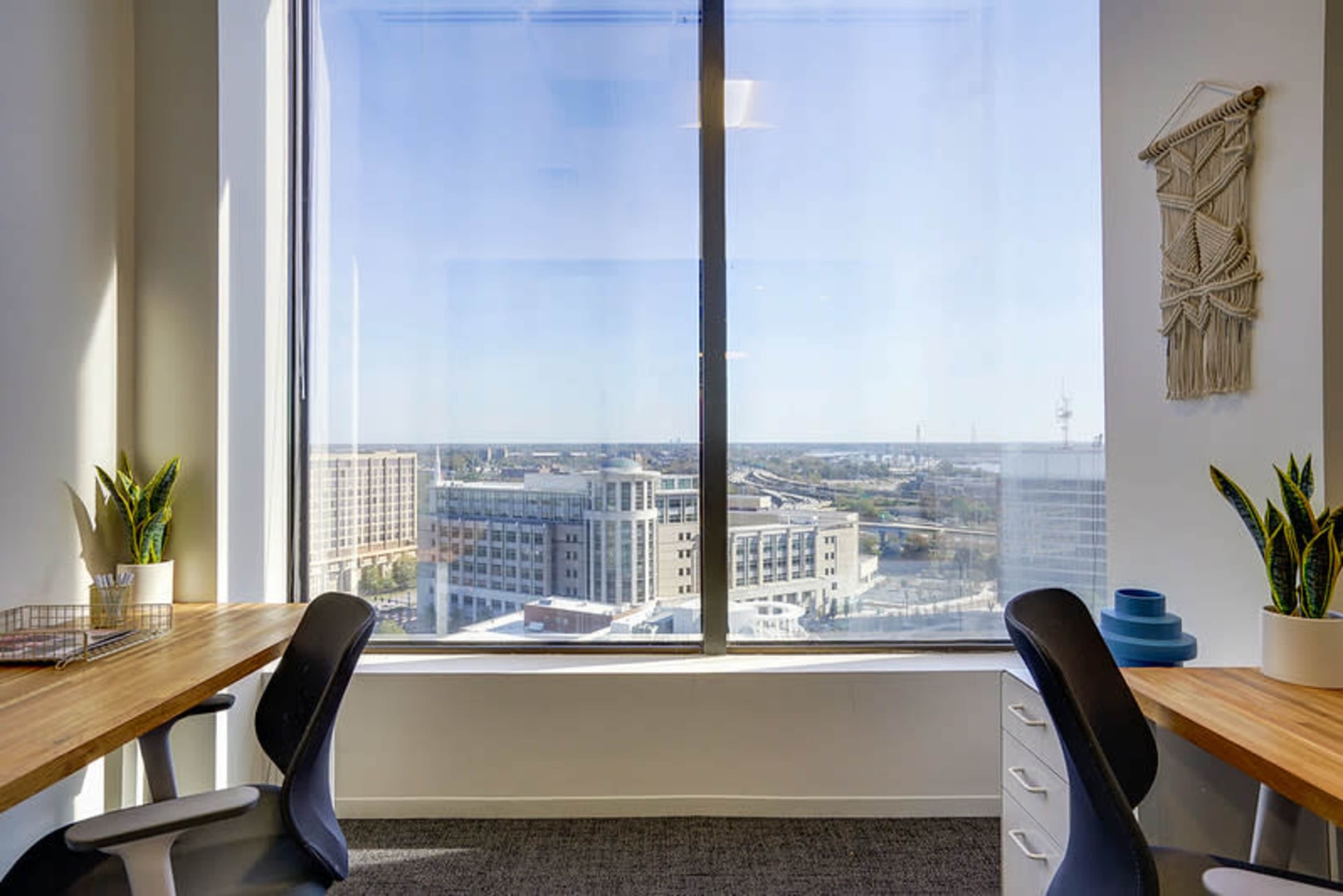 Private 4-Person Day Office in Downtown Norfolk Image in Downtown, Norfolk, VA