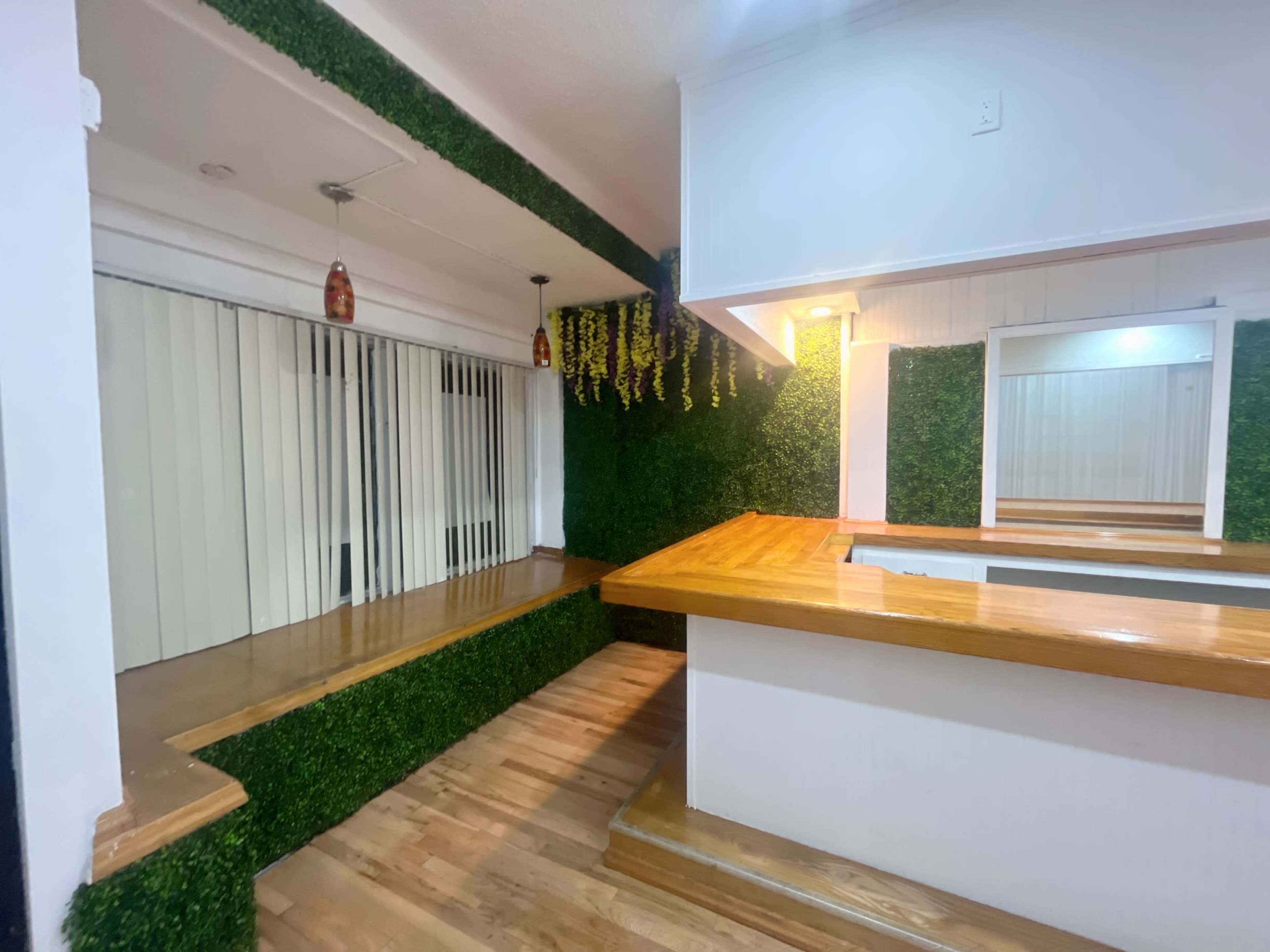 Serene Garden-Themed Event Space with Full Bar and Versatile Amenities Image in Hempstead, Elmont, NY