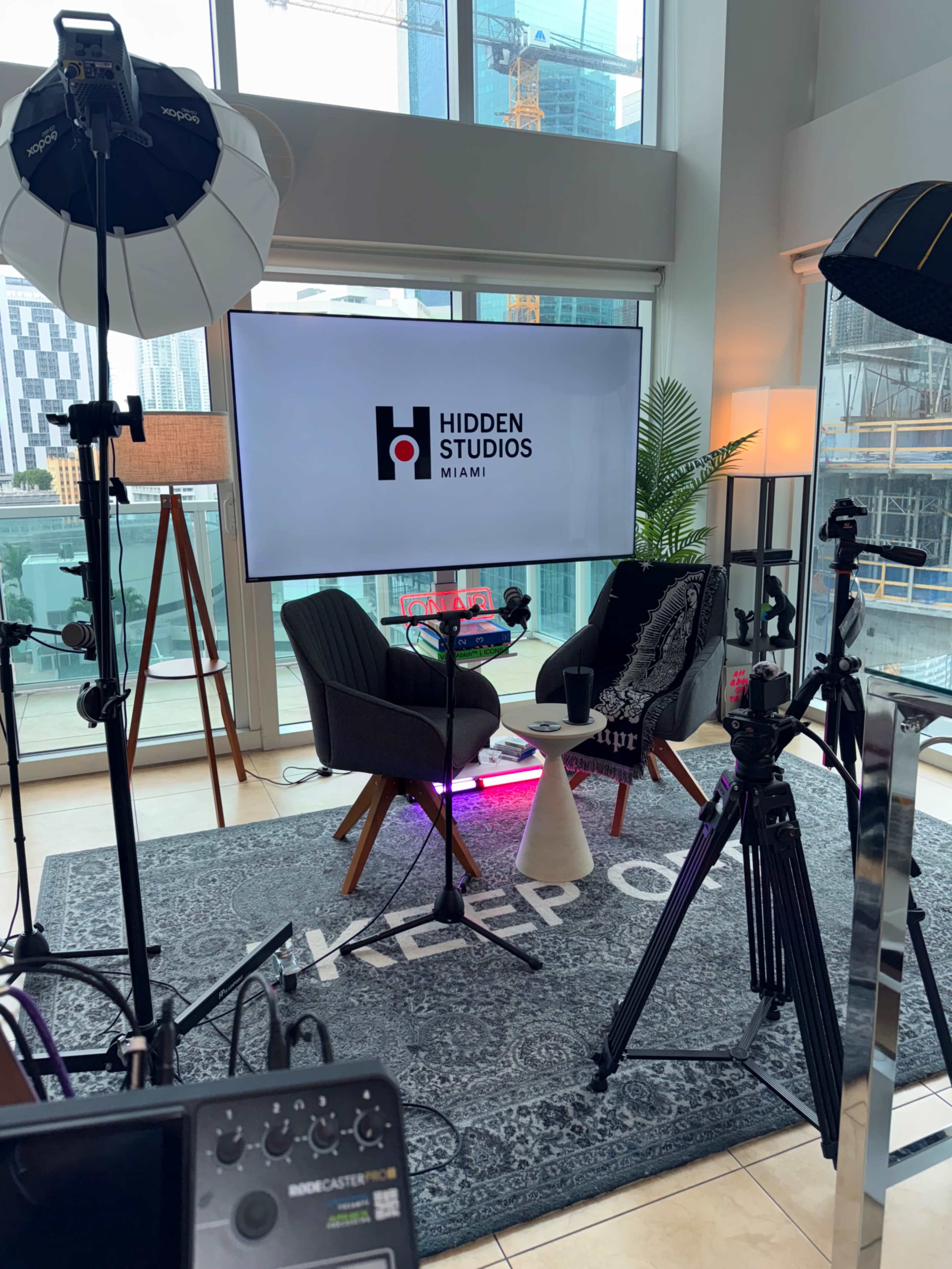 🎙️ Brickell Miami Podcast Studio w/ Skyline Views + Livestream Ready Image in Downtown Miami, Miami, FL