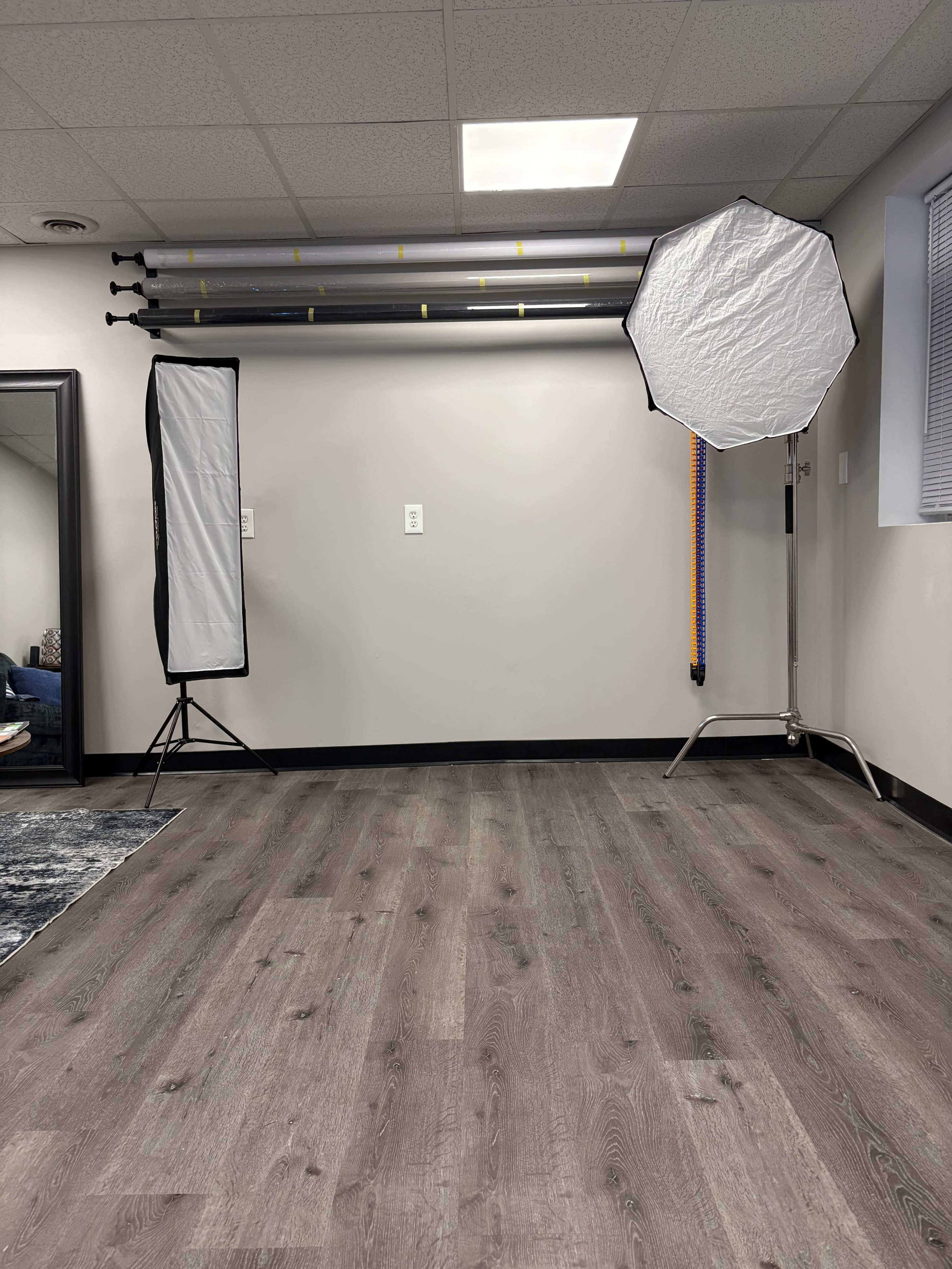 Small Photo Studio/Office Image in Mohawk, Fonda, NY