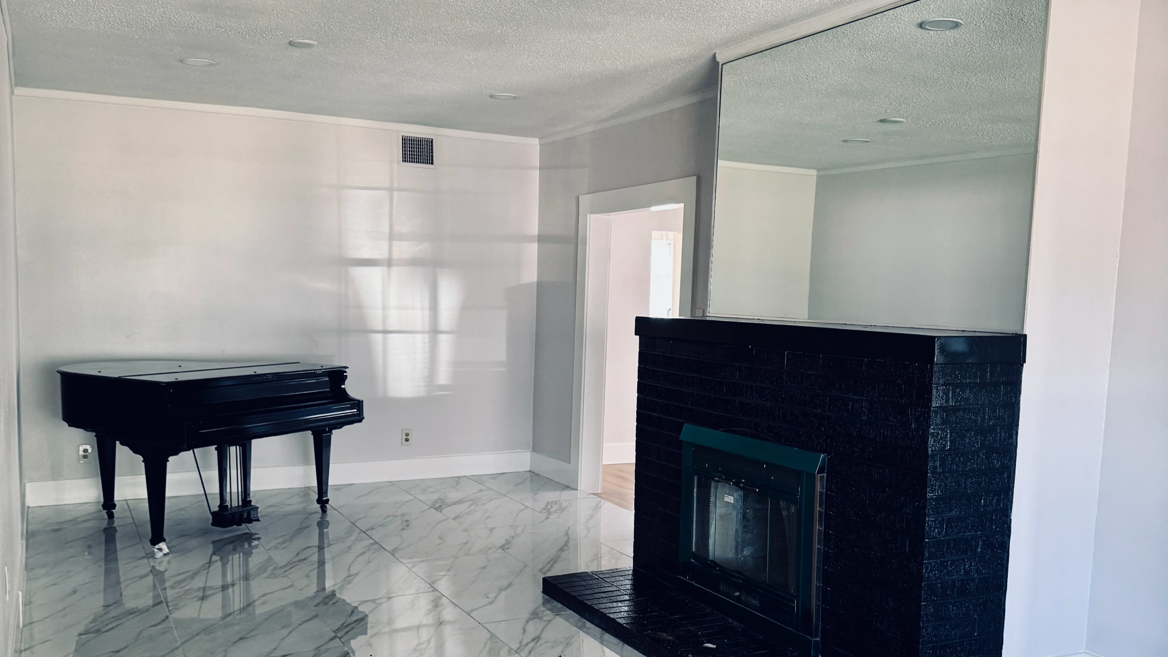 Timeless Event Studio with Piano & Chandelier Dining Image in Park Place, Houston, TX