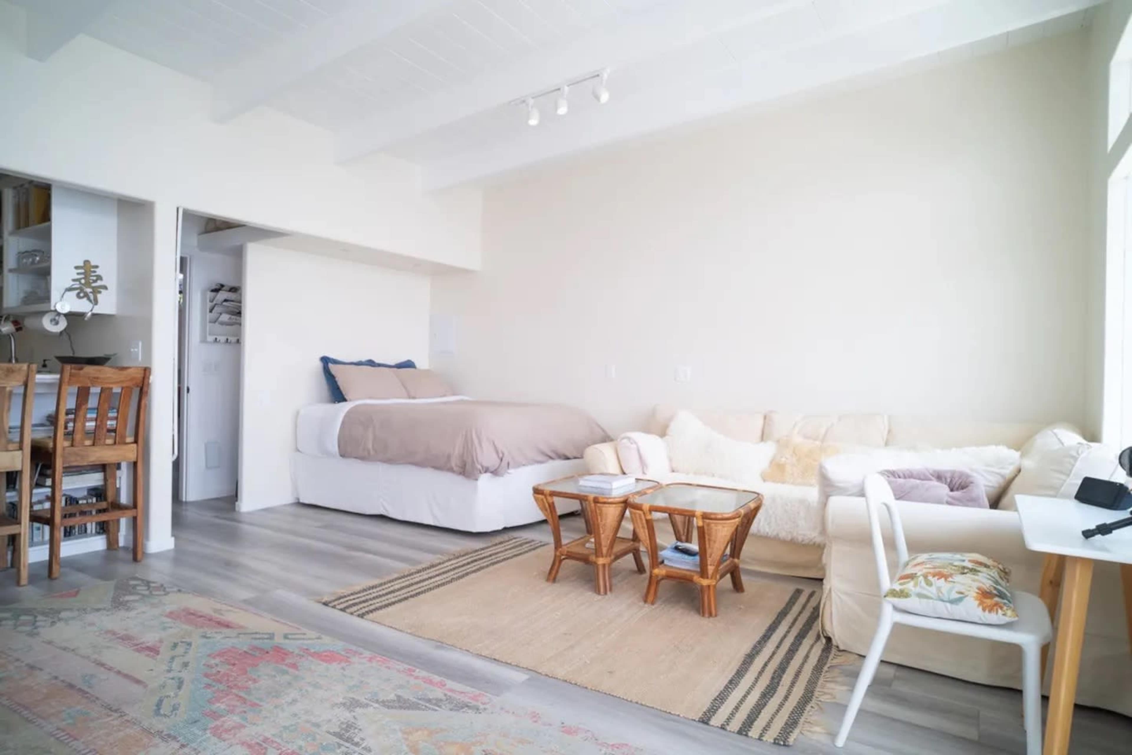 Beachfront Malibu Escape Image in Eastern Malibu, Malibu, CA