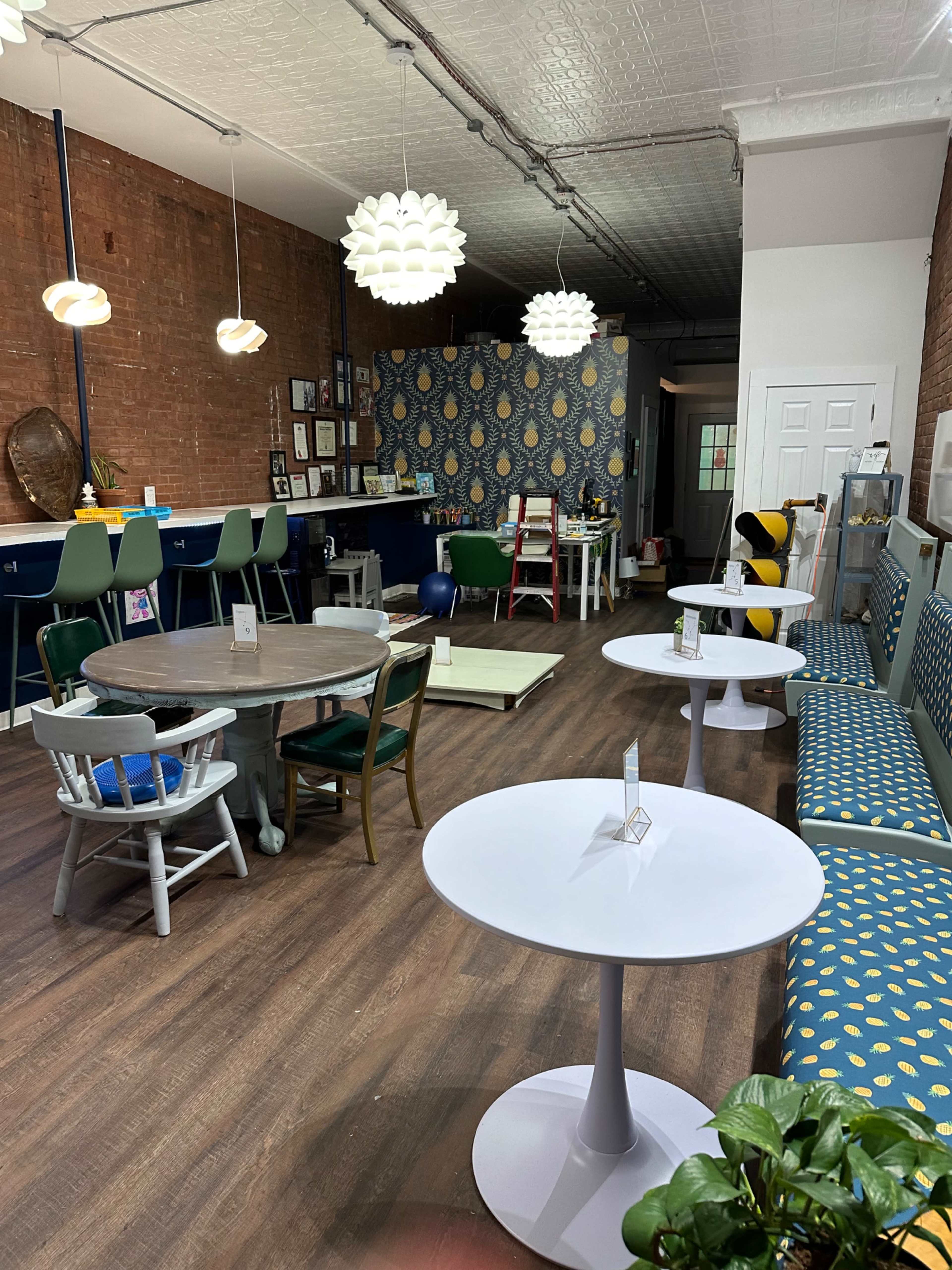 Bright, cheerful, professional decorated classroom Image in Florence, Florence, MA