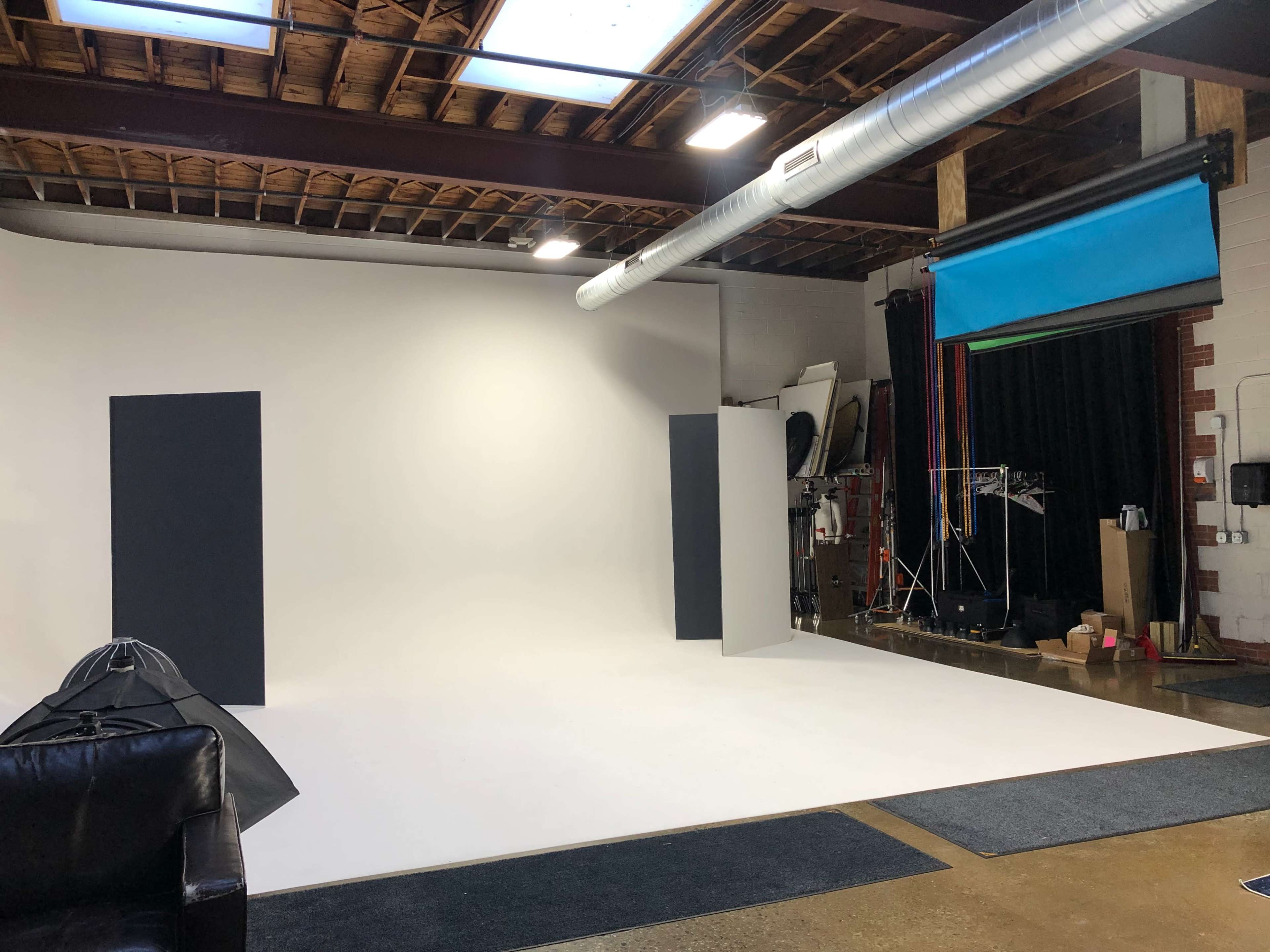 Large Studio Near Downtown Image in East Market Street A, Greensboro, NC