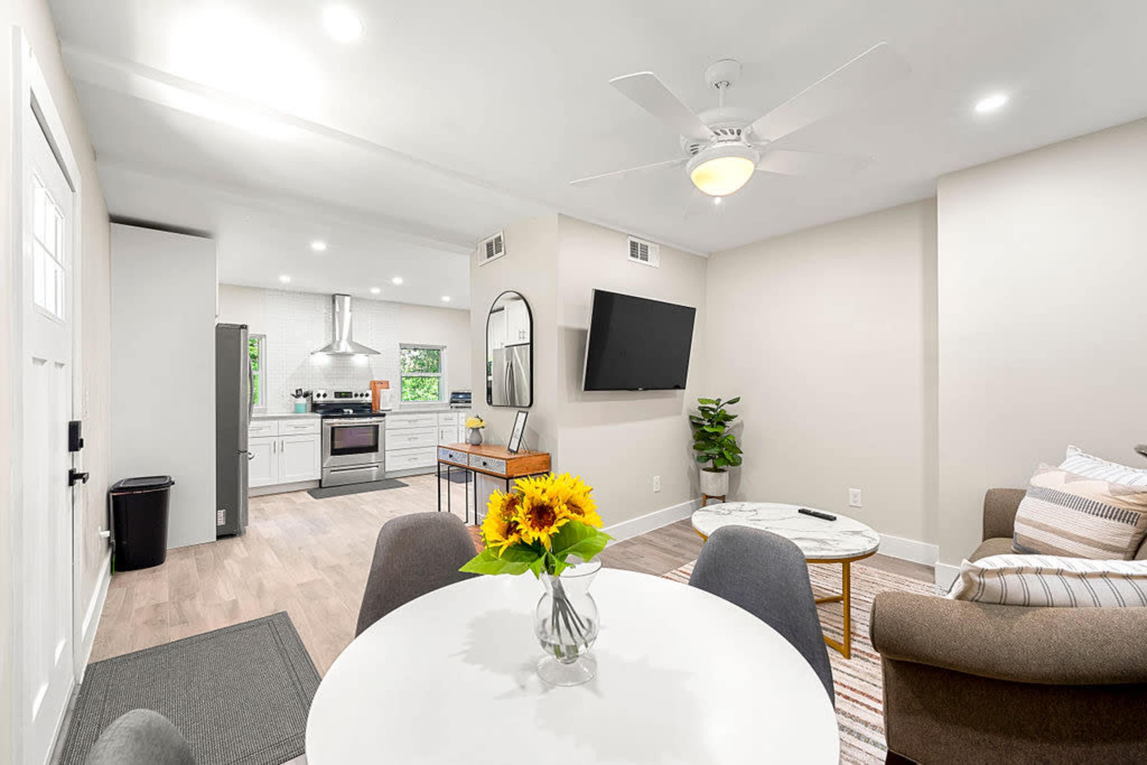 Chic and Cozy Hideway Image in Hunter Hills, Atlanta, GA