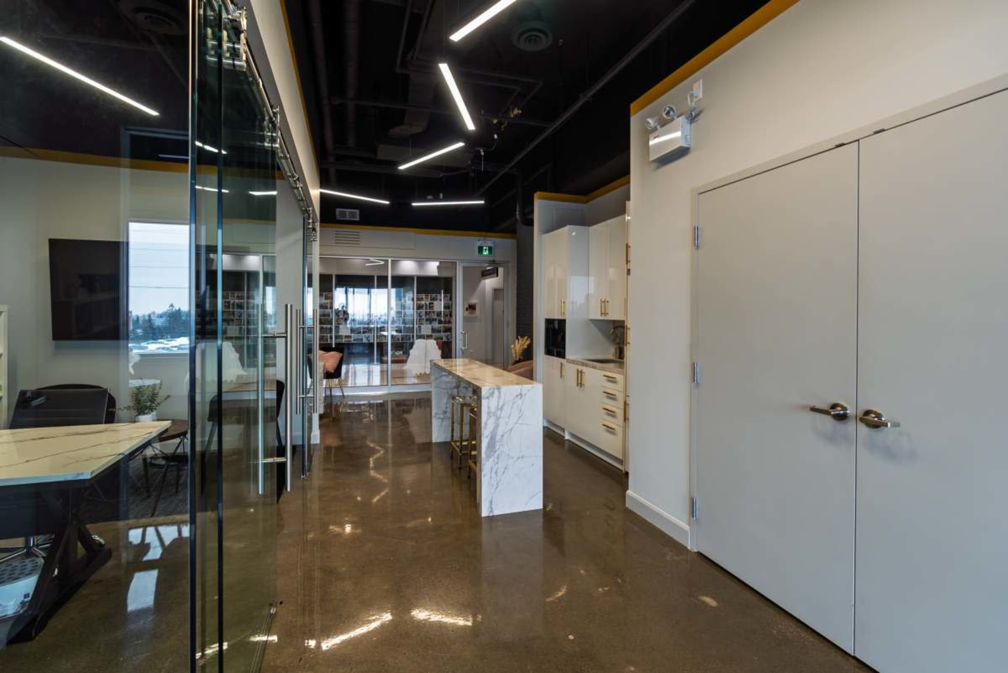 High-End Office Located In The Heart Of Woodbridge Image in Woodbridge, Woodbridge, ON