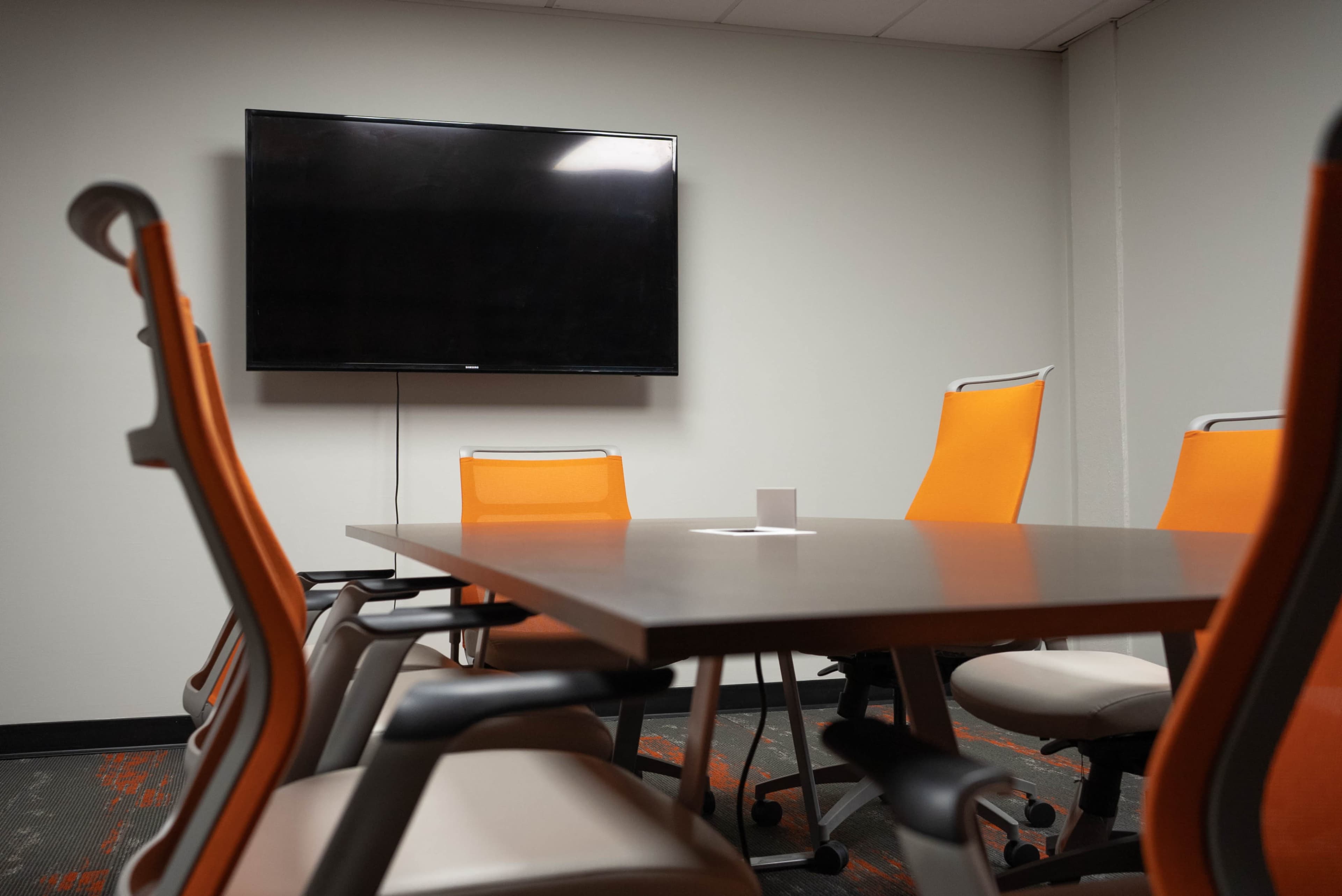 Cozy Conference Room Image in Downtown, Tampa, FL