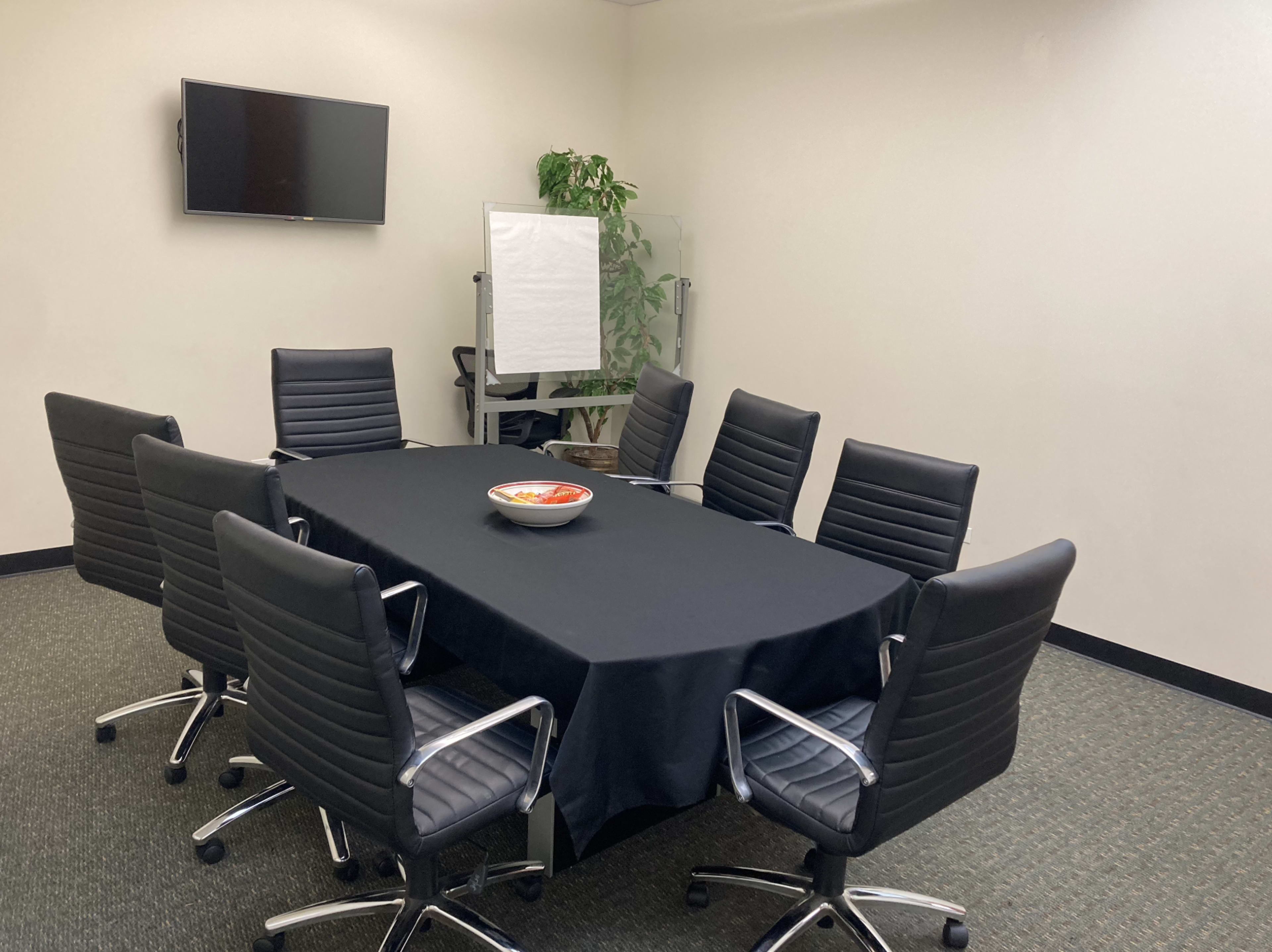 8 - 9 Seat Meeting Room In Naperville Office Building w/ Kitchenette, Private Bathrooms, Free Parking Image in Naperville Park District, Naperville, IL
