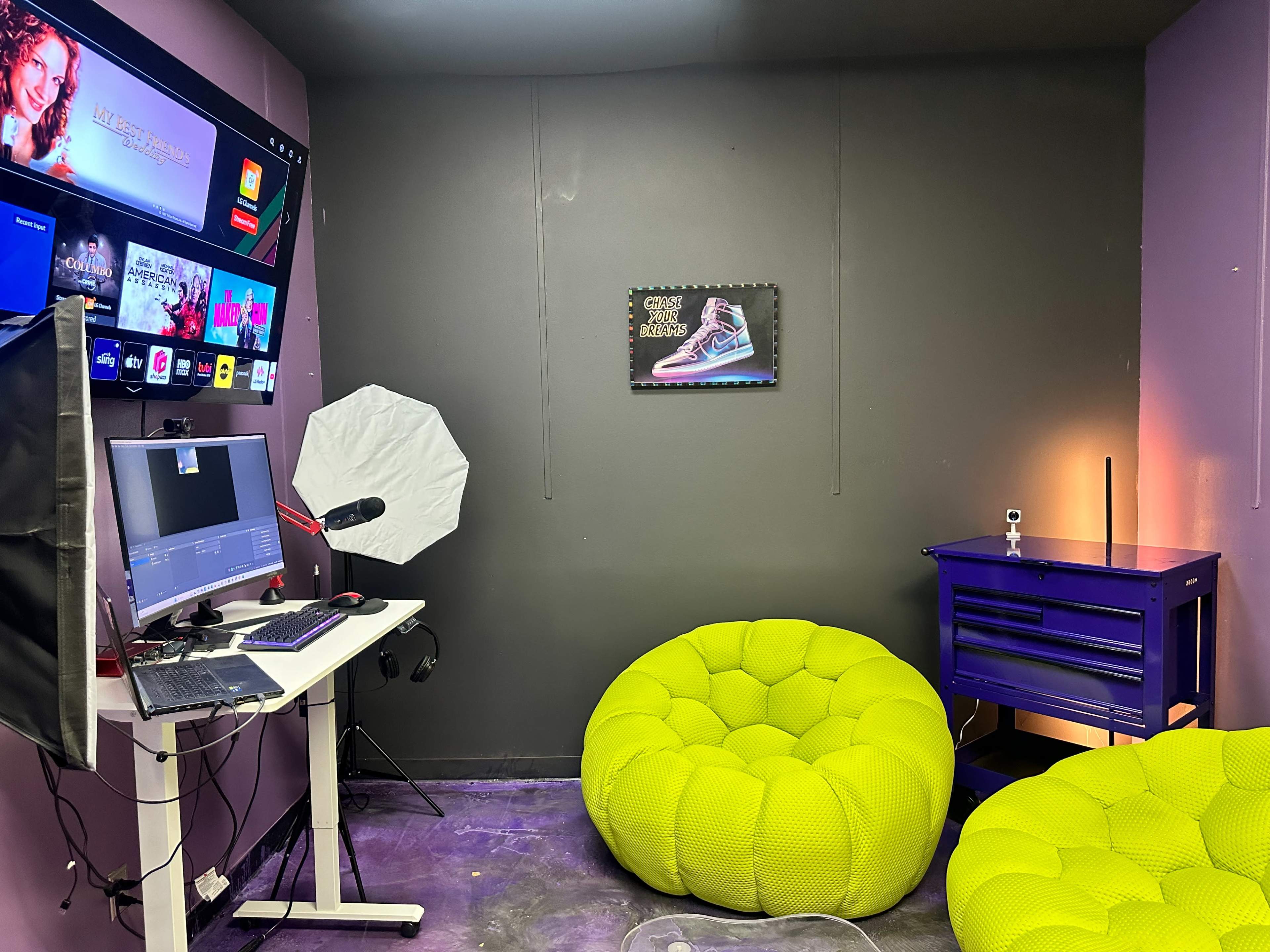 Fully Equipped Streaming & Podcast Studio in Garland | Stream & Record with Ease Image in Garland, Garland, TX